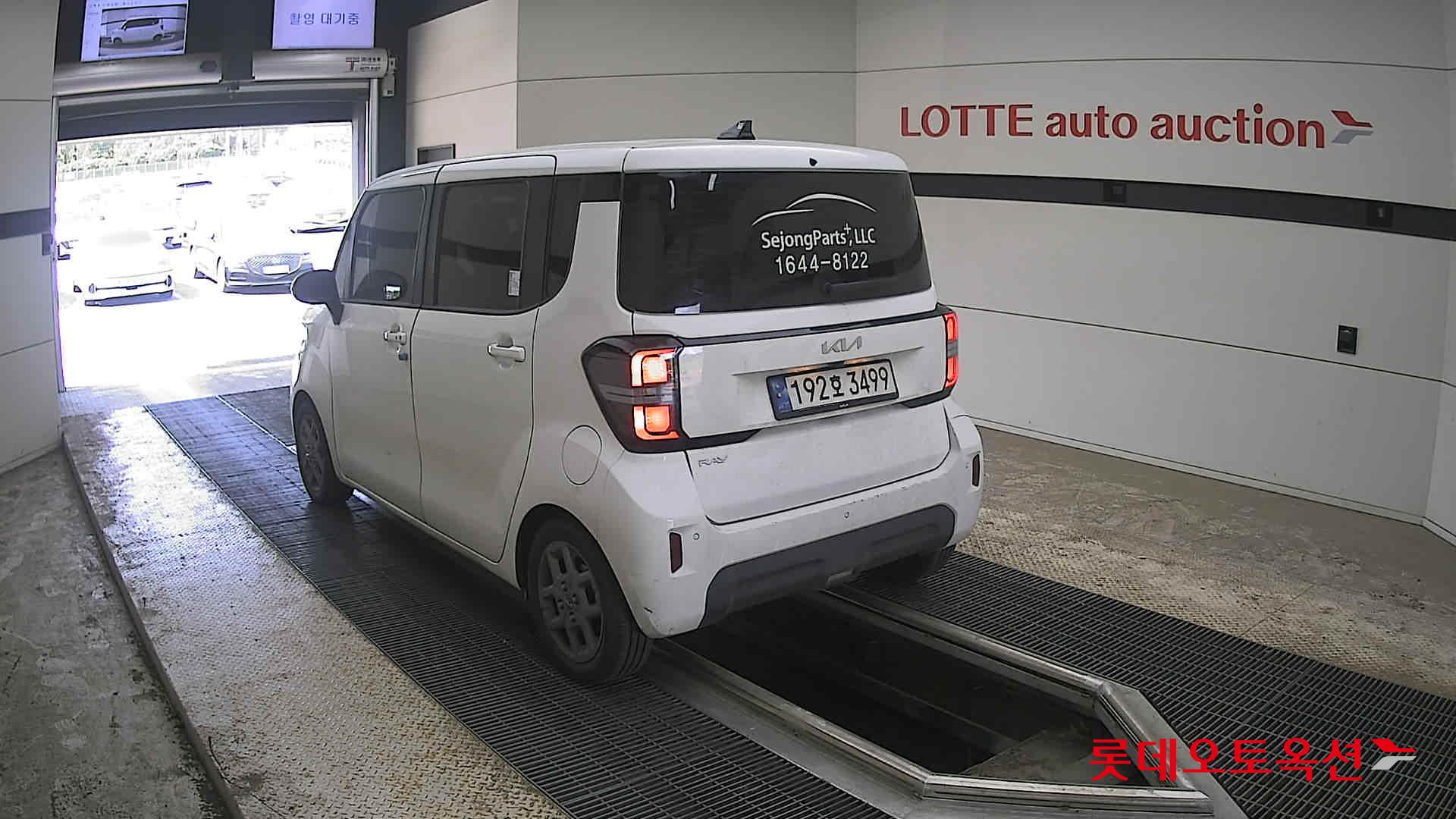 Kia Ray - 4