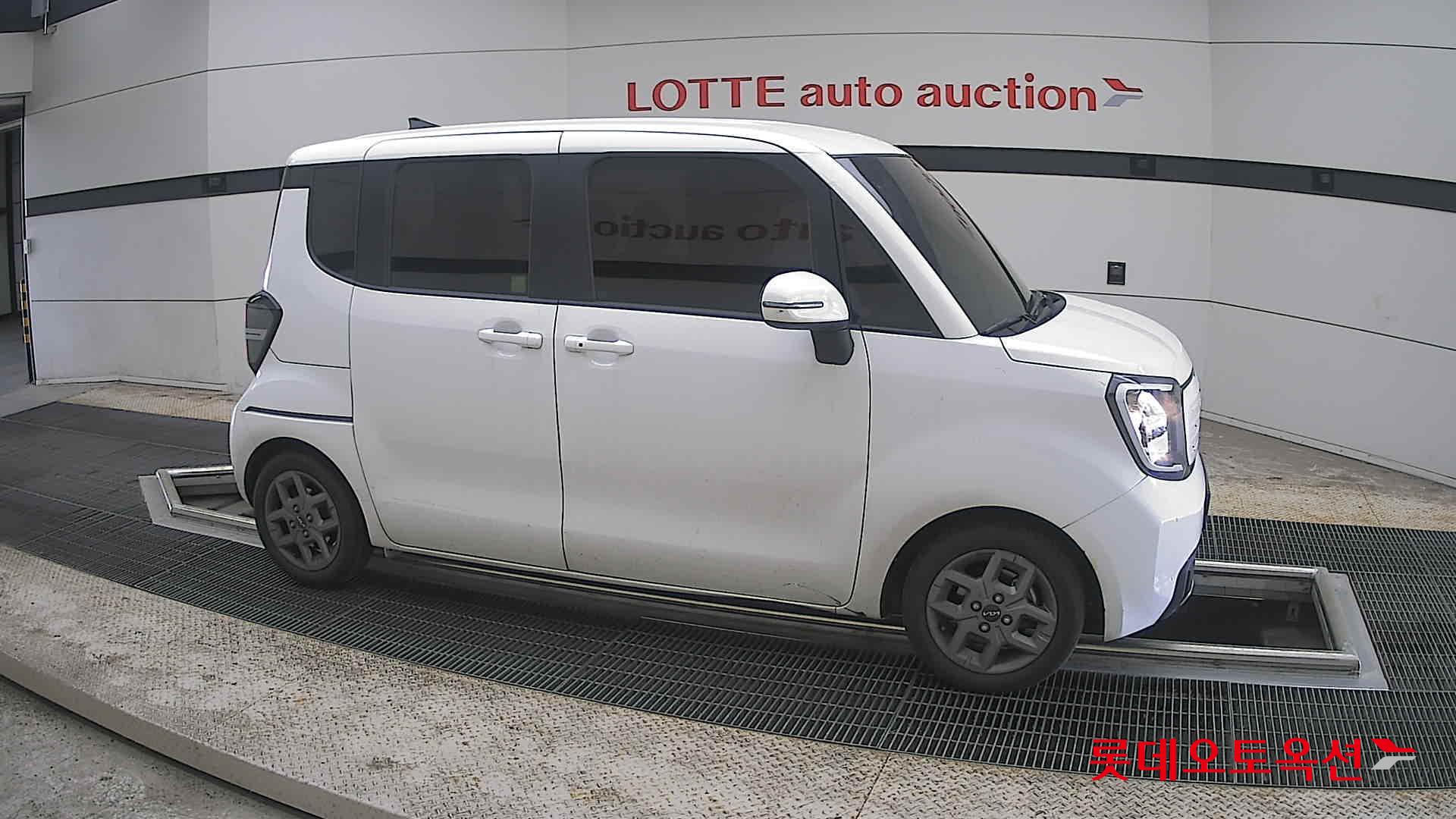 Kia Ray - 22