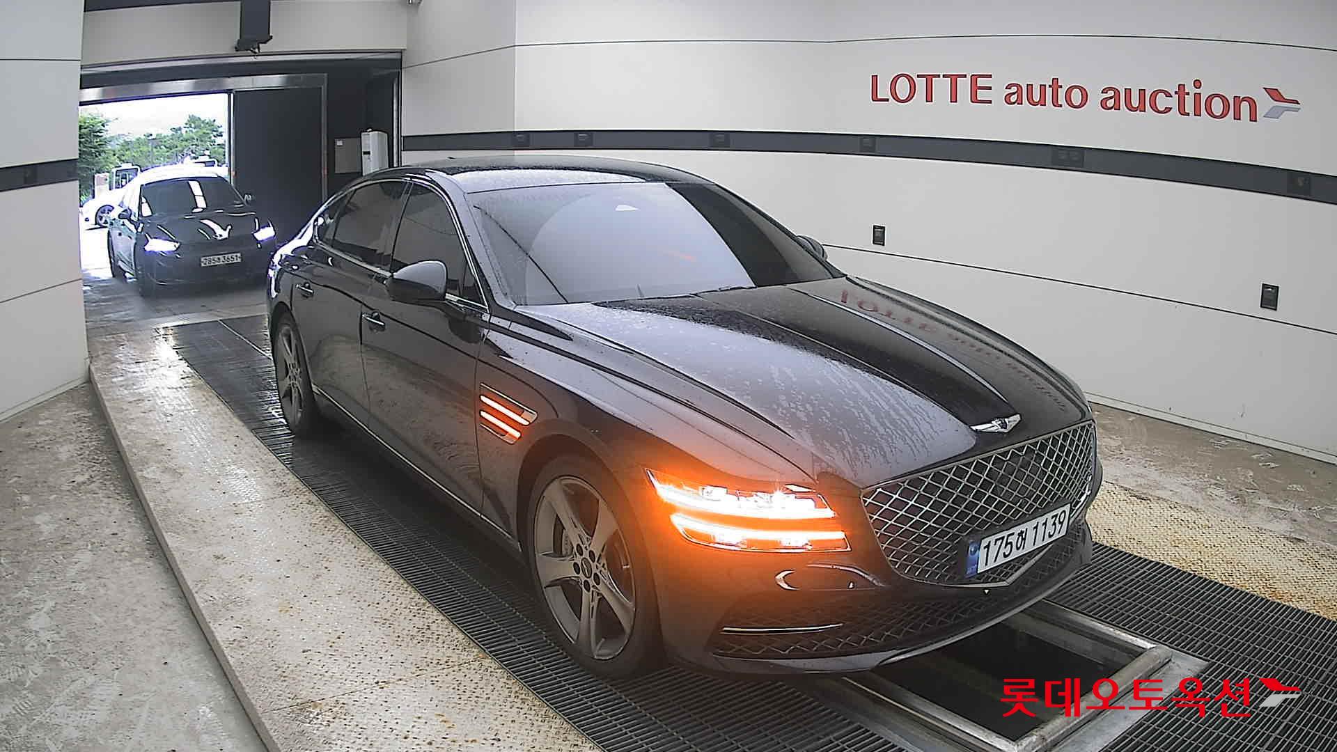 2023 - genesis g80