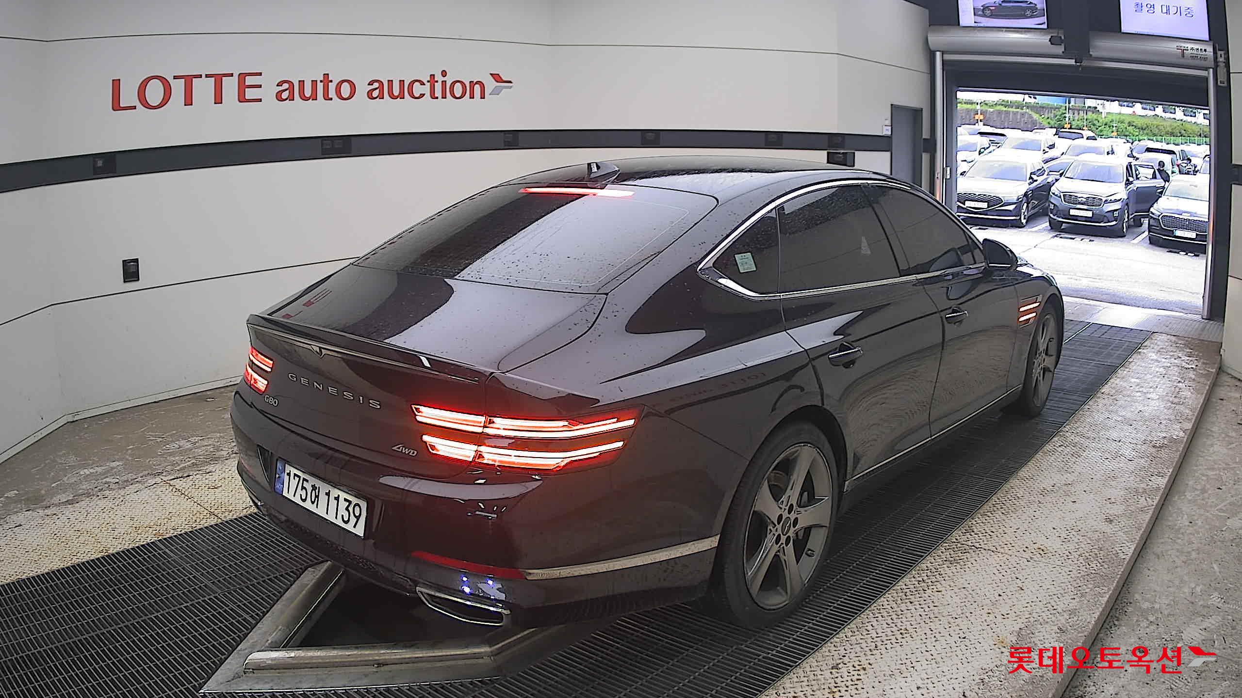 2023 - genesis g80