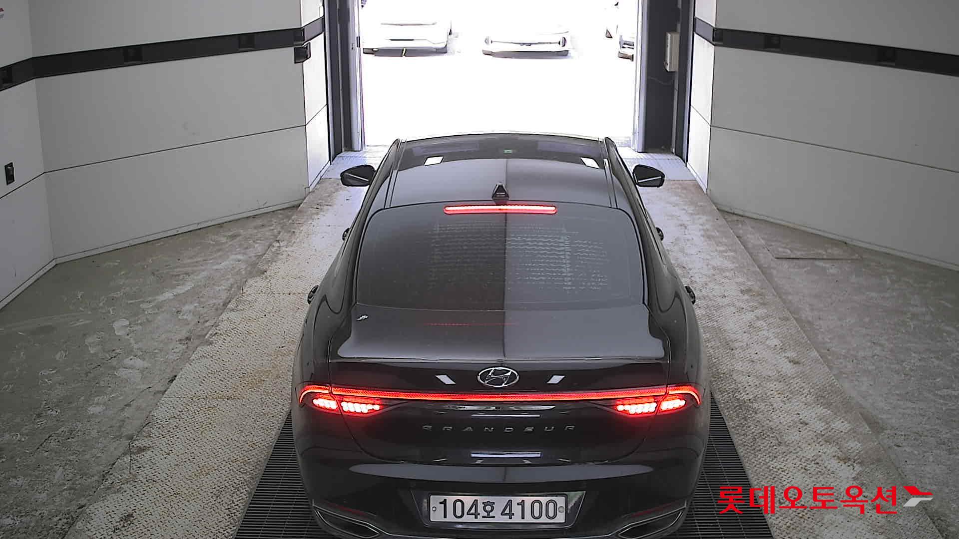 Hyundai Grandeur 2020 - Image 17