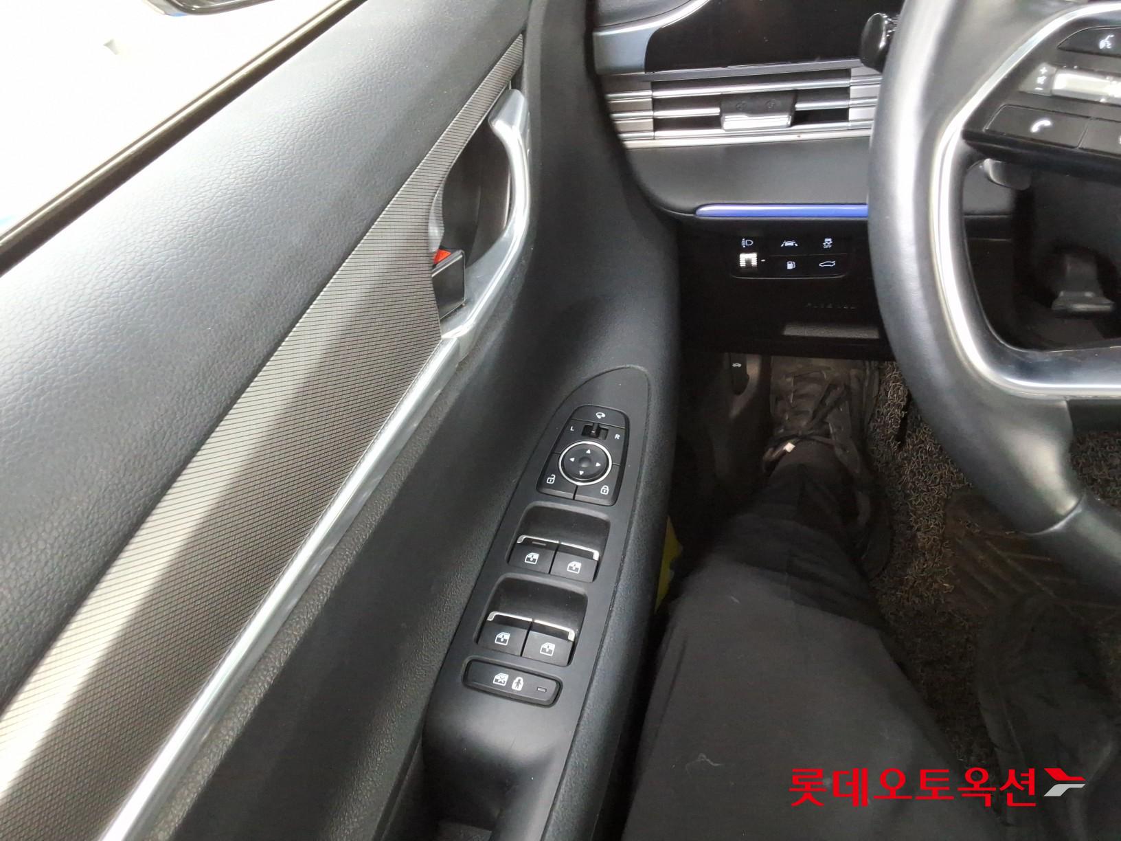 Hyundai Grandeur - 29