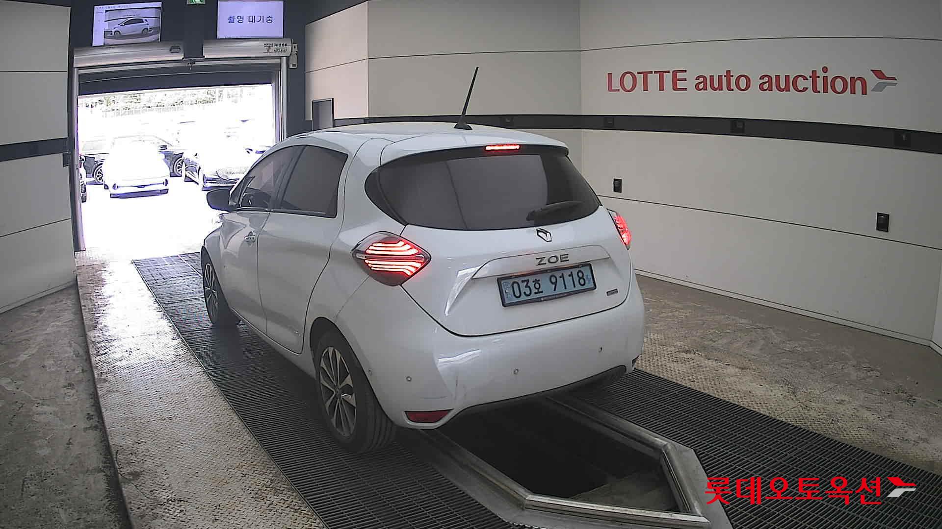 Renault Samsung Zoe - 16