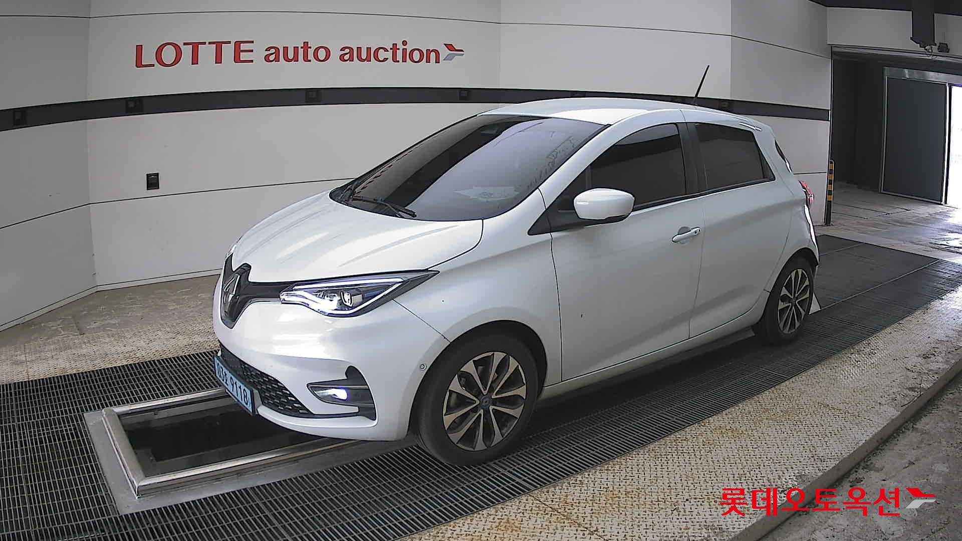 Renault Samsung Zoe - 11