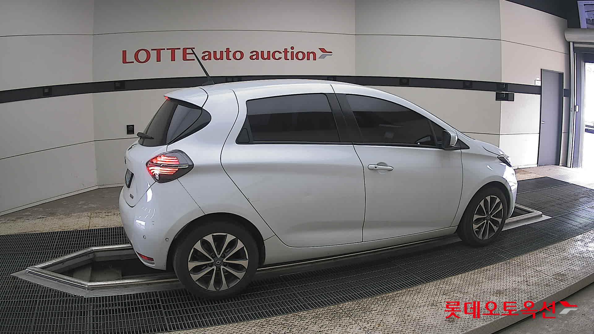 Renault Samsung Zoe - 20