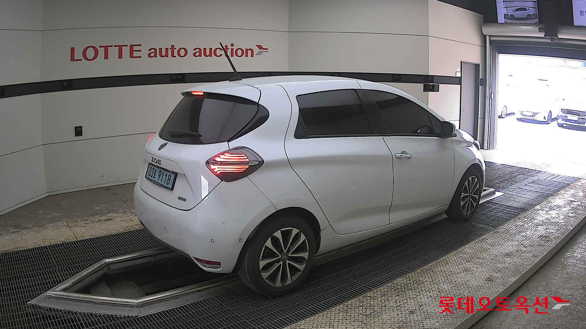 Renault Samsung Zoe - 19