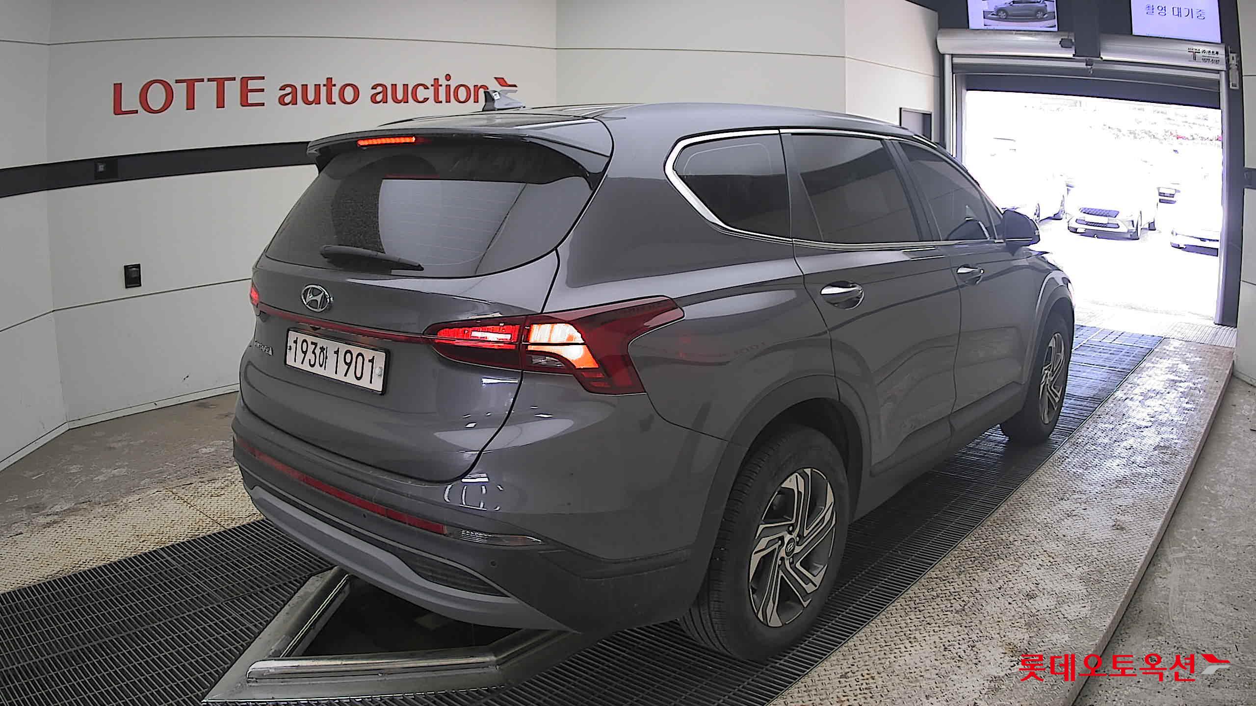Hyundai Santa Fe - 5