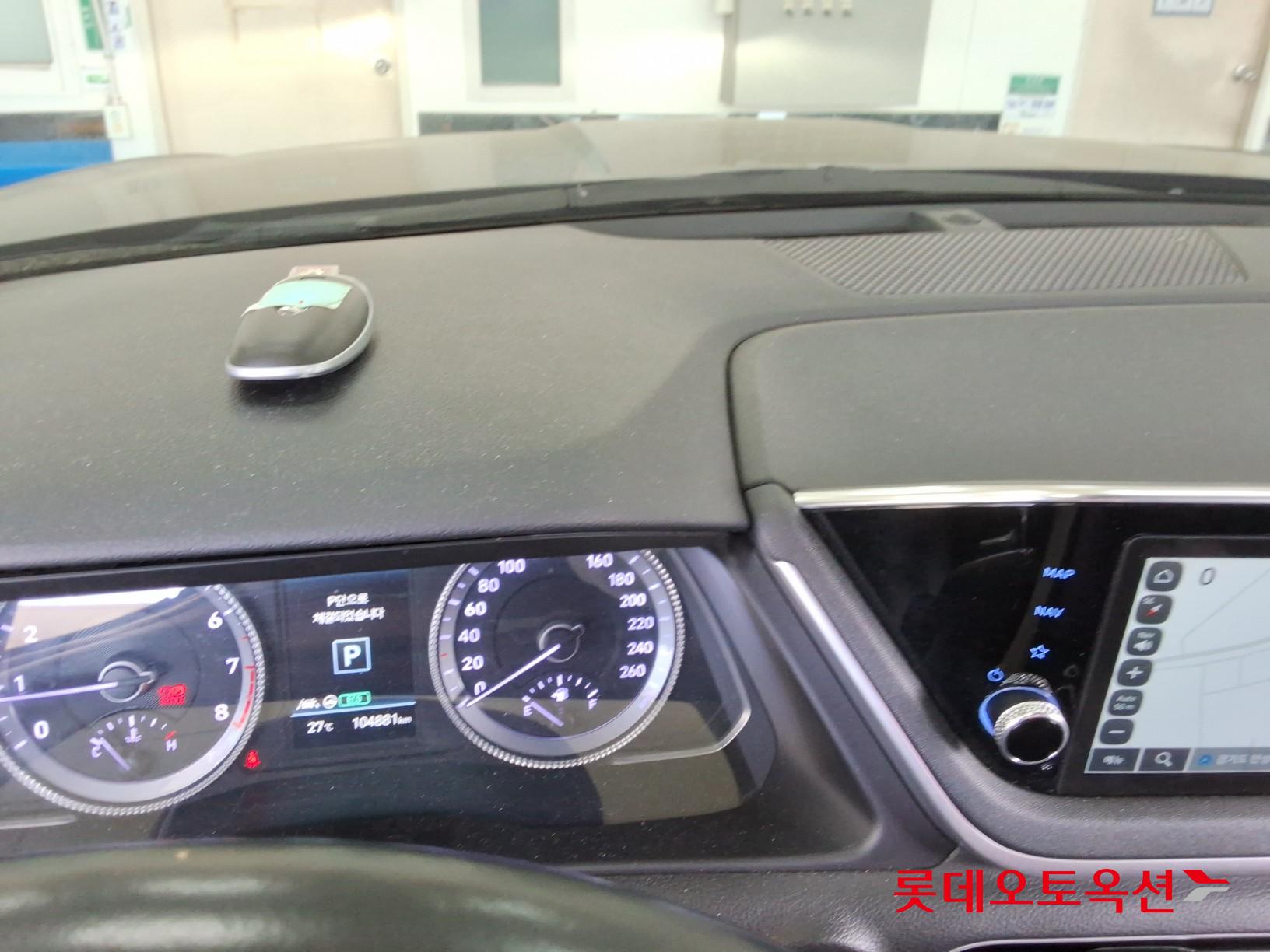 Hyundai Sonata - 34