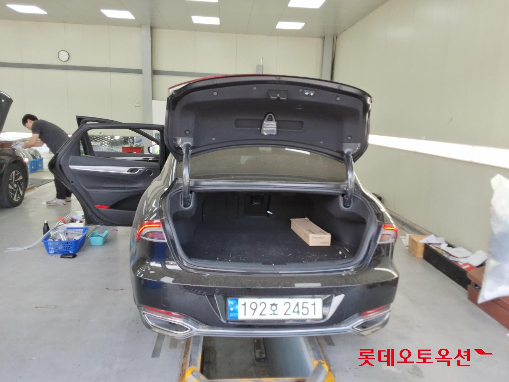 Hyundai Grandeur - 9