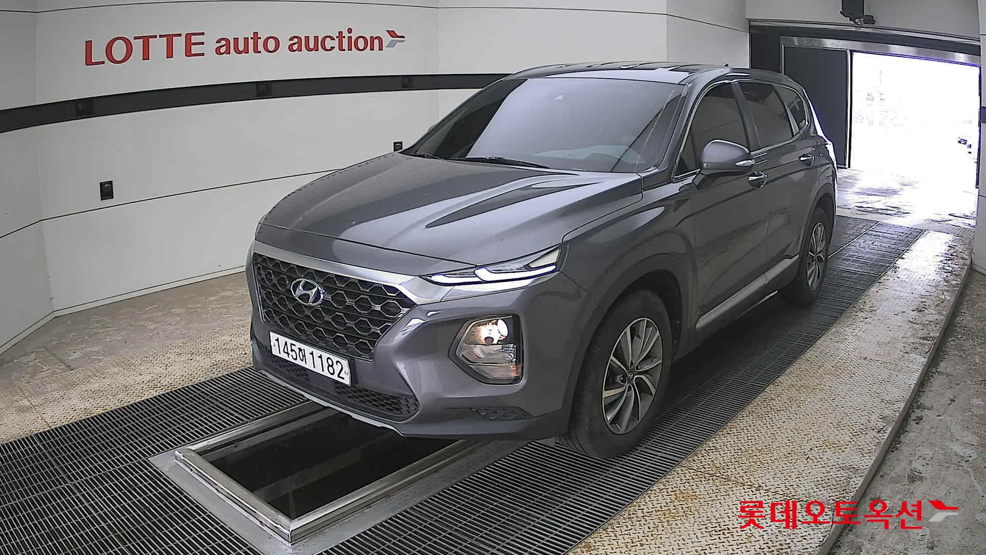 Hyundai Santa Fe 2020 - Image 3