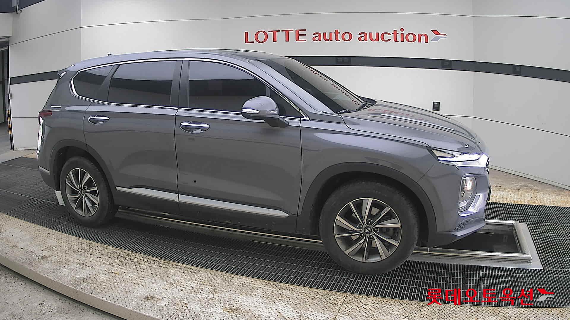Hyundai Santa Fe 2020 - Image 22