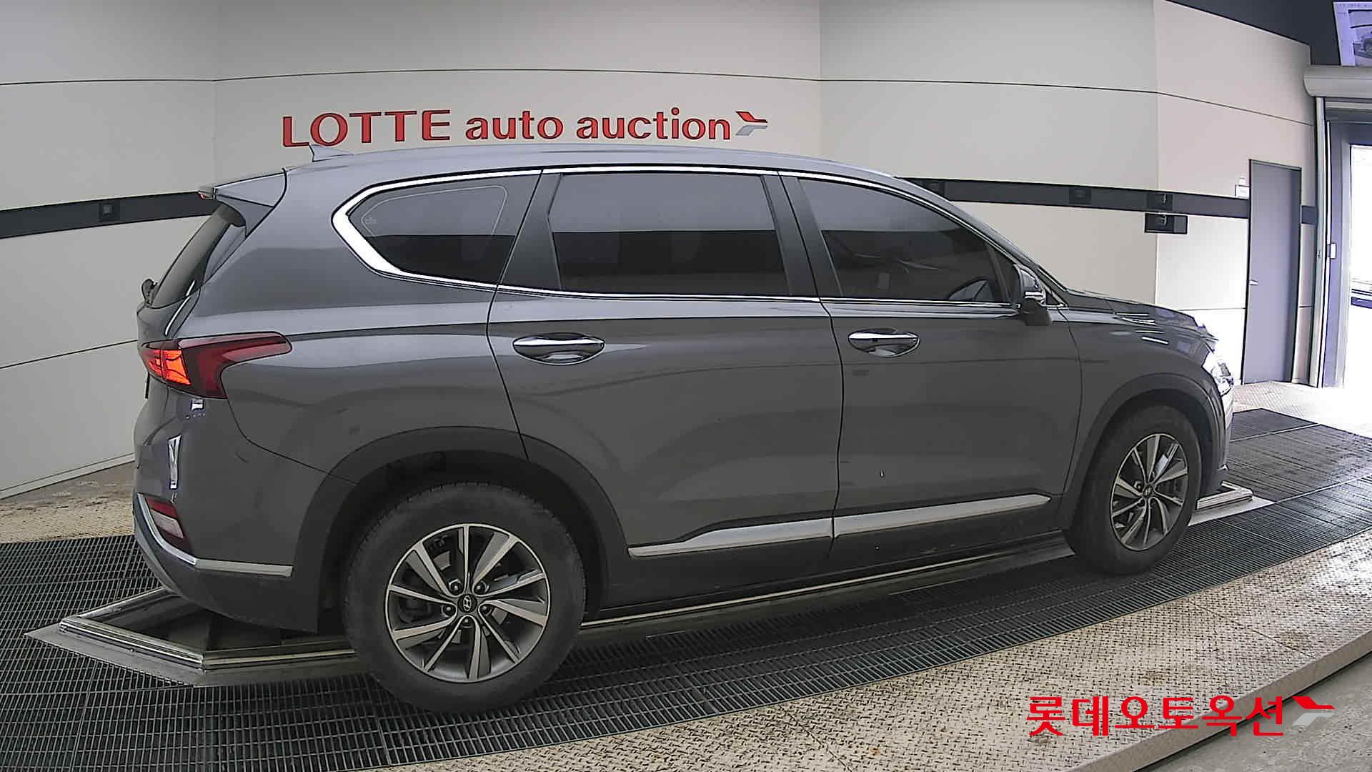 Hyundai Santa Fe 2020 - Image 20