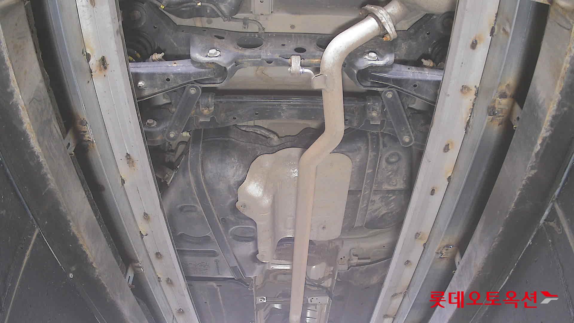 Hyundai Santa Fe 2020 - Image 2