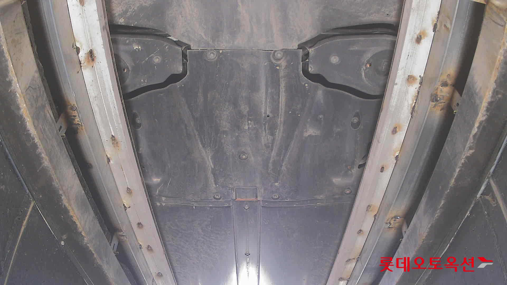 TESLA Model 3 - 2