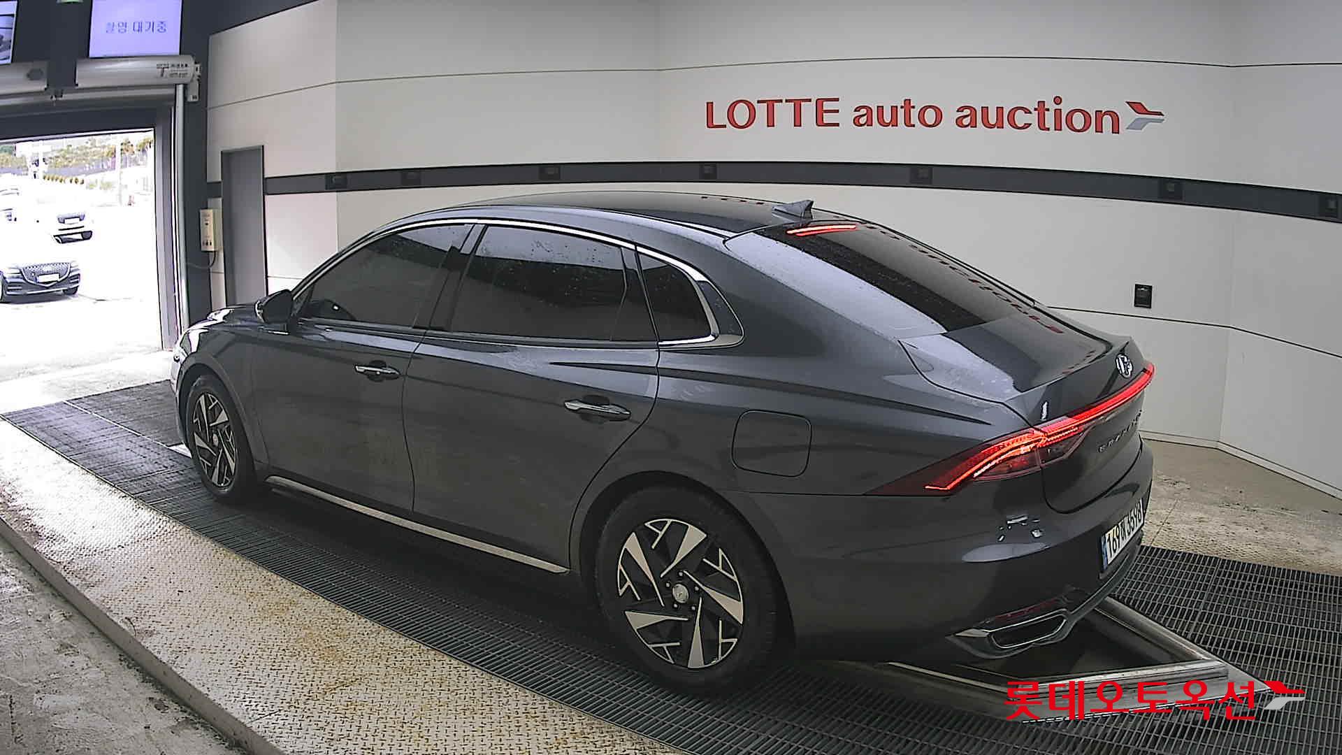 2022 - hyundai grandeur