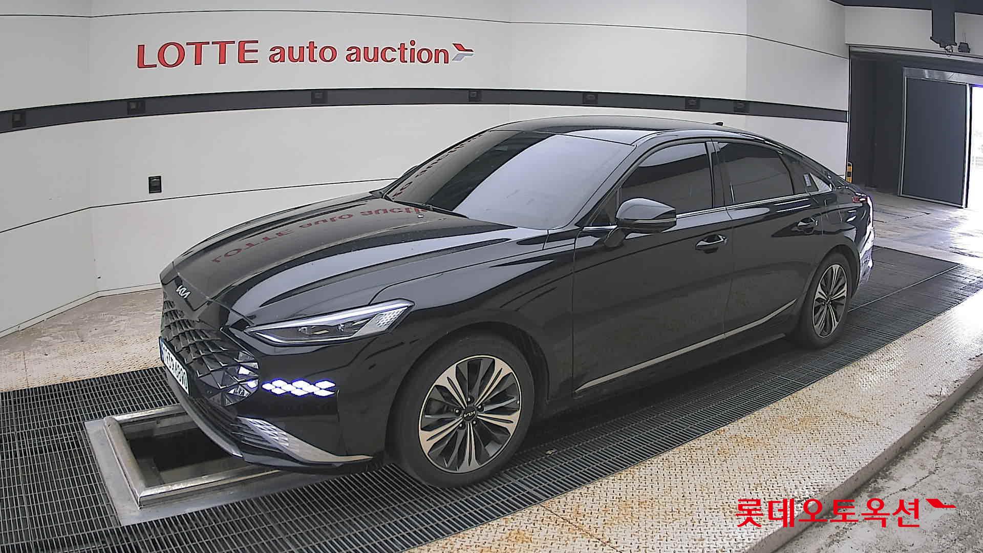 2023 - kia k8