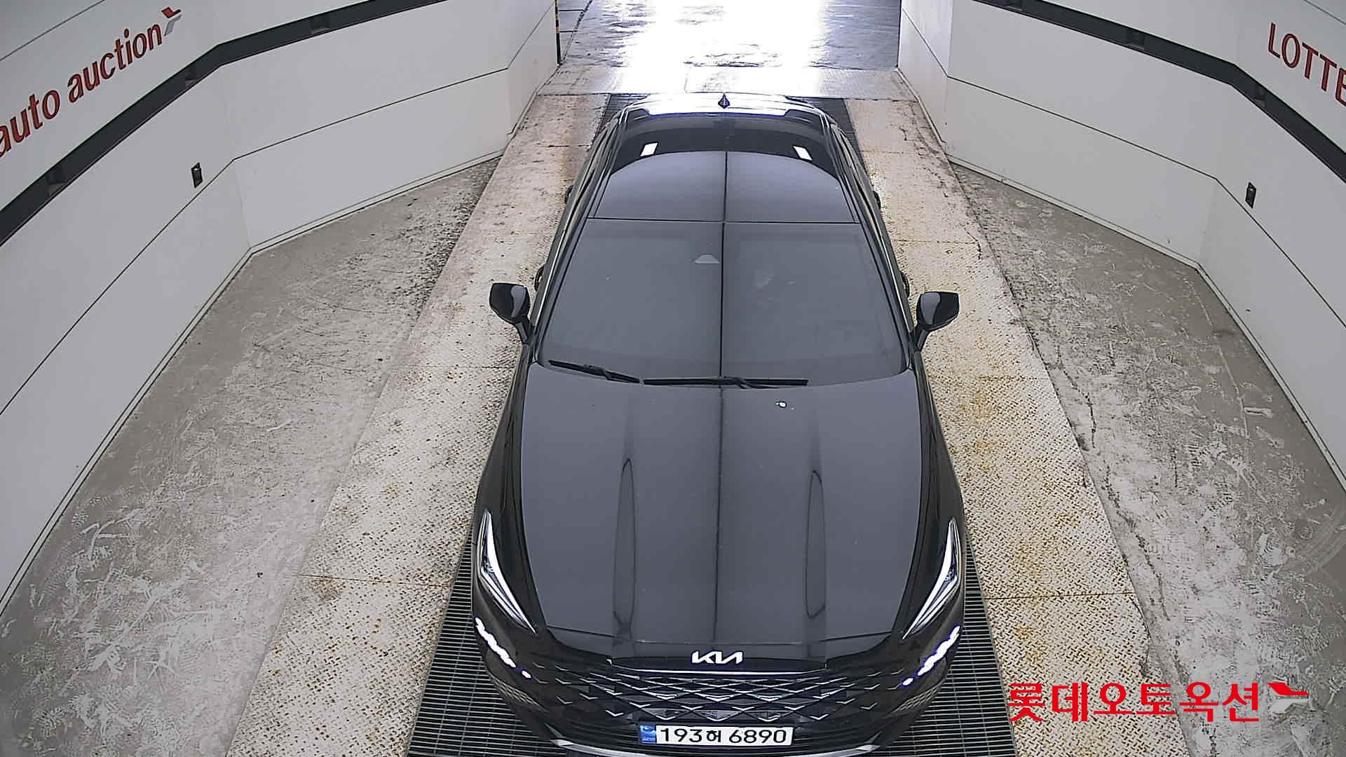 2023 - kia k8