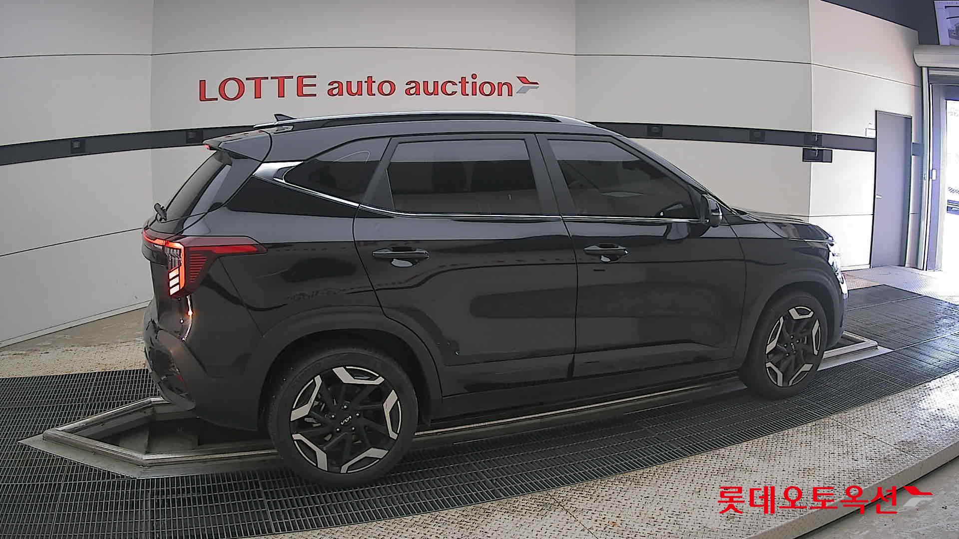 2025 - kia seltos