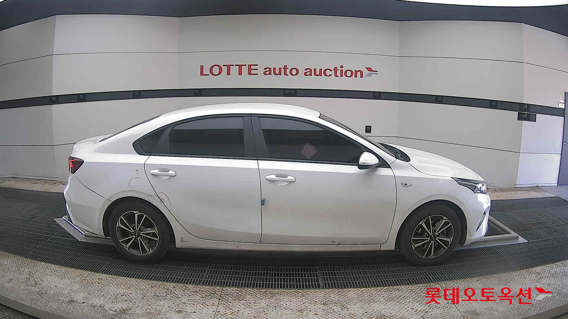 Kia K3 - 21