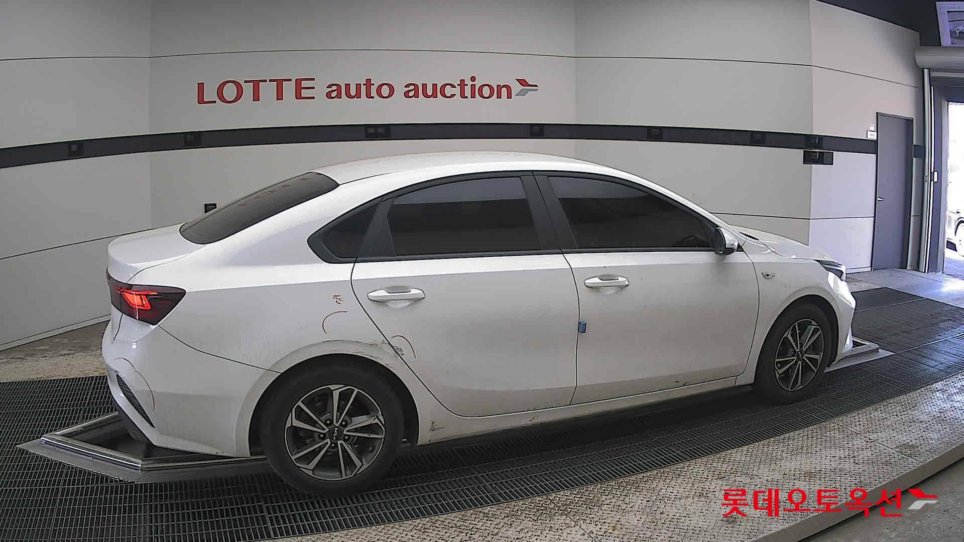 Kia K3 - 20