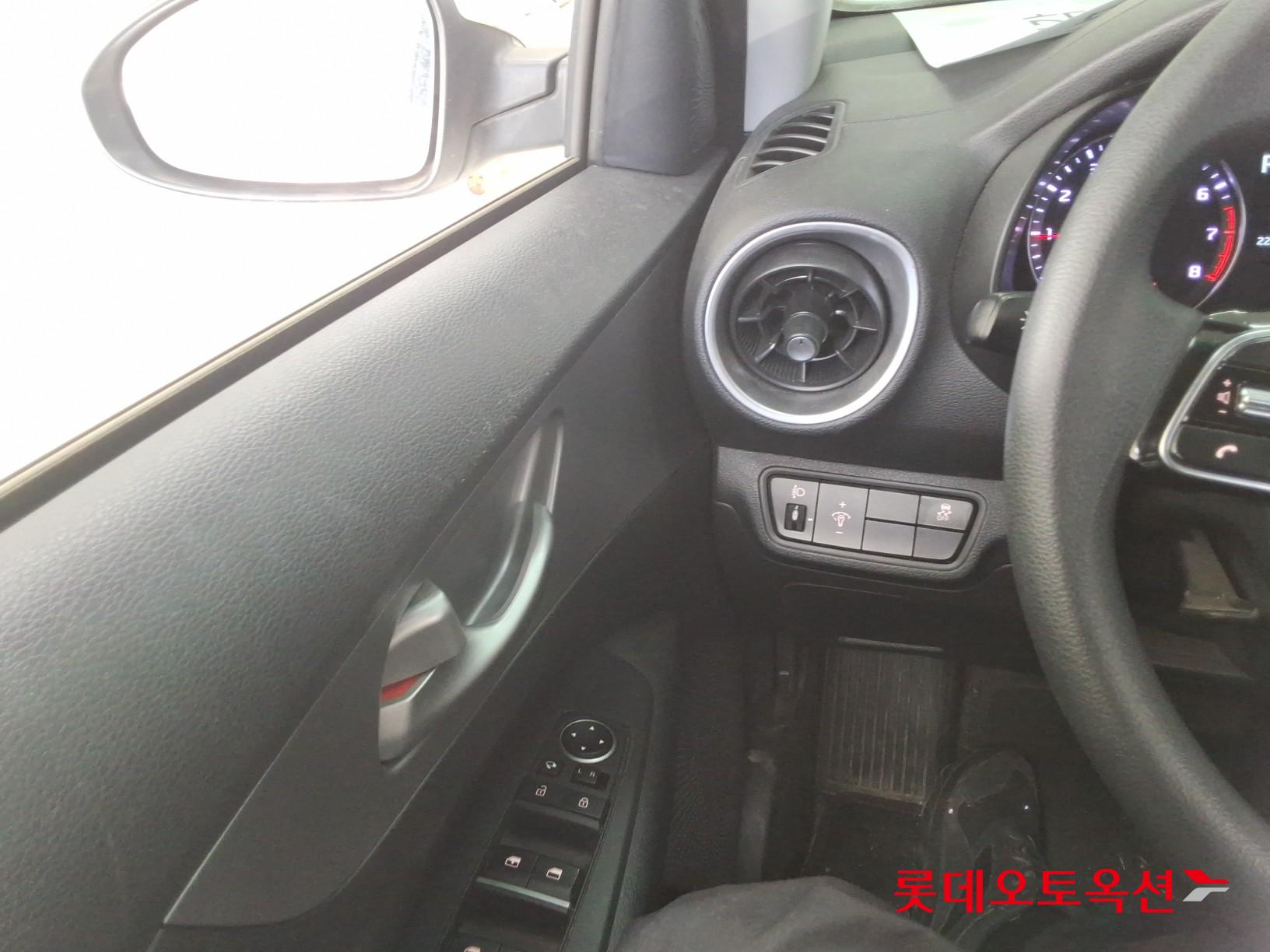 Kia K3 - 29
