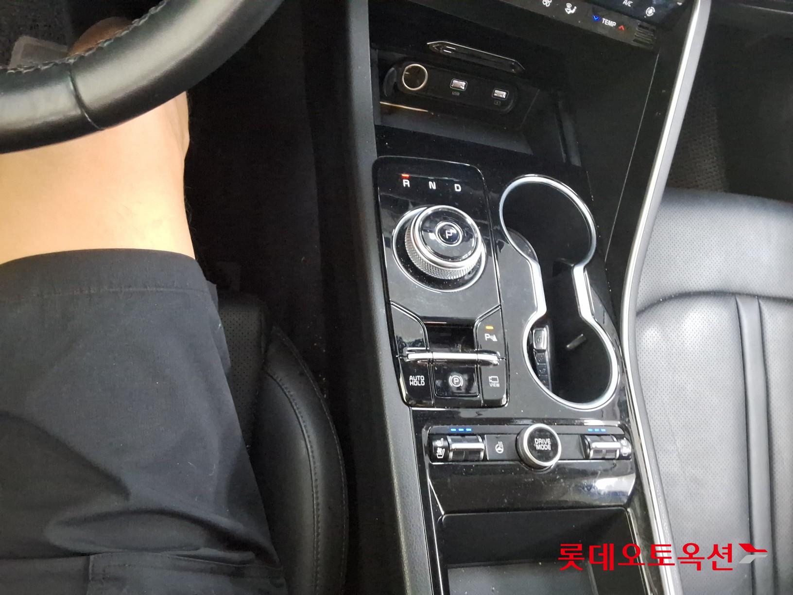 2022 - kia k5