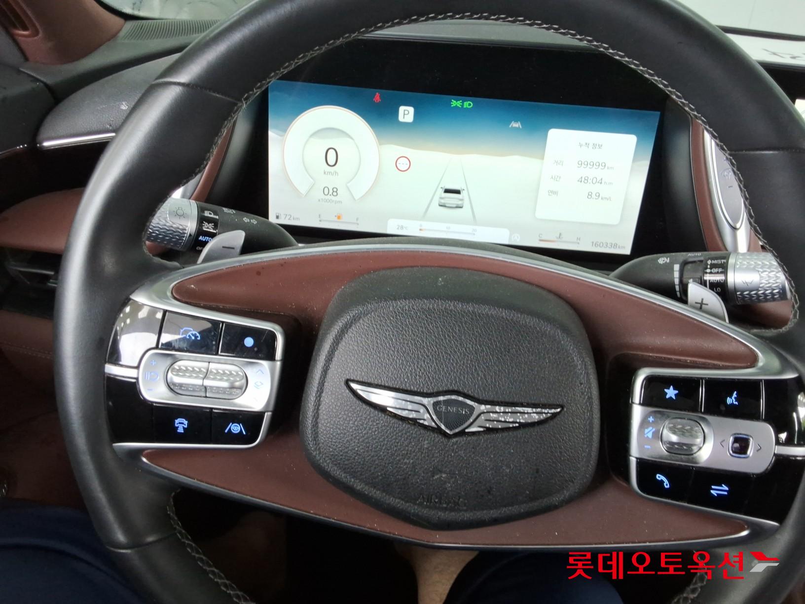 2022 - genesis g90