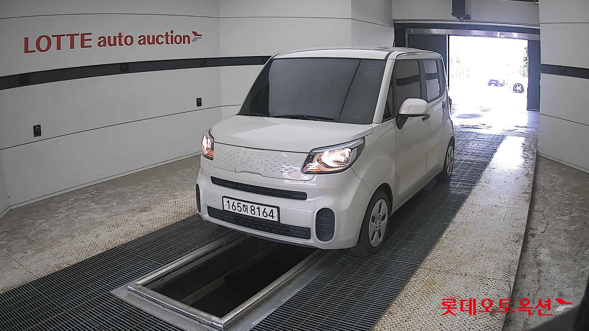 2022 - kia ray