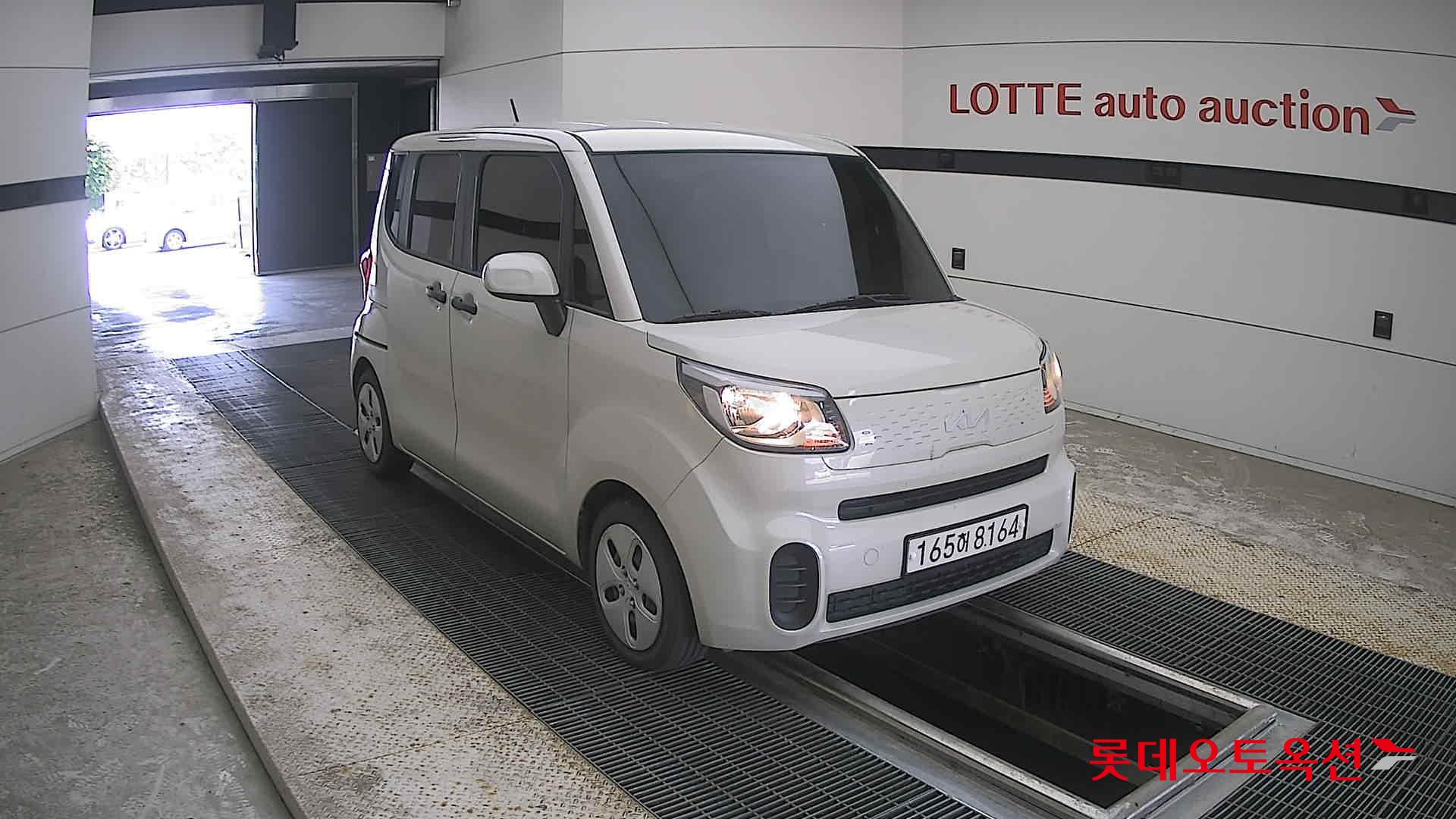 2022 - kia ray