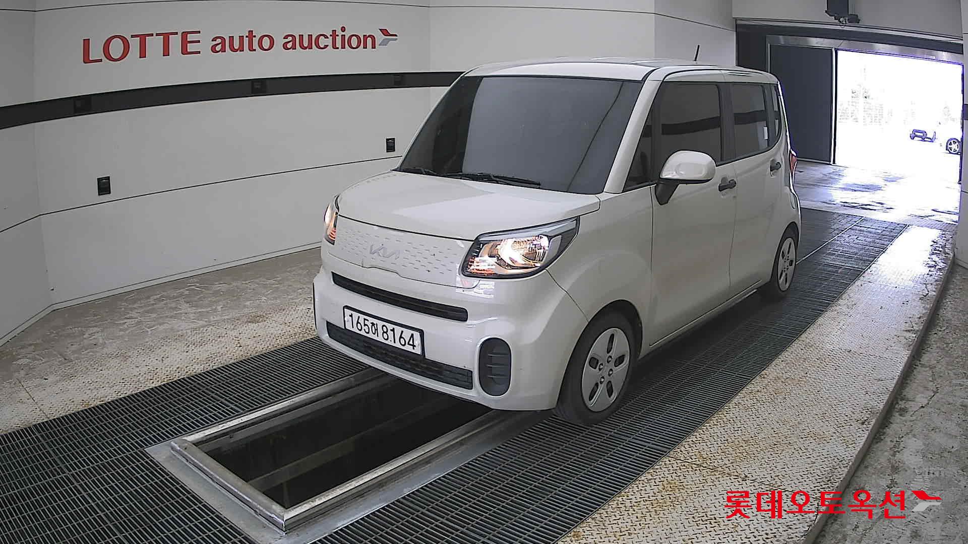 2022 - kia ray