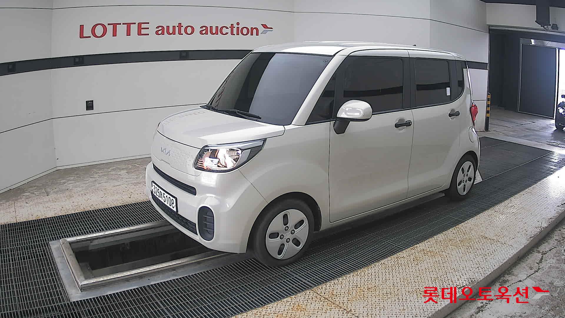 2022 - kia ray