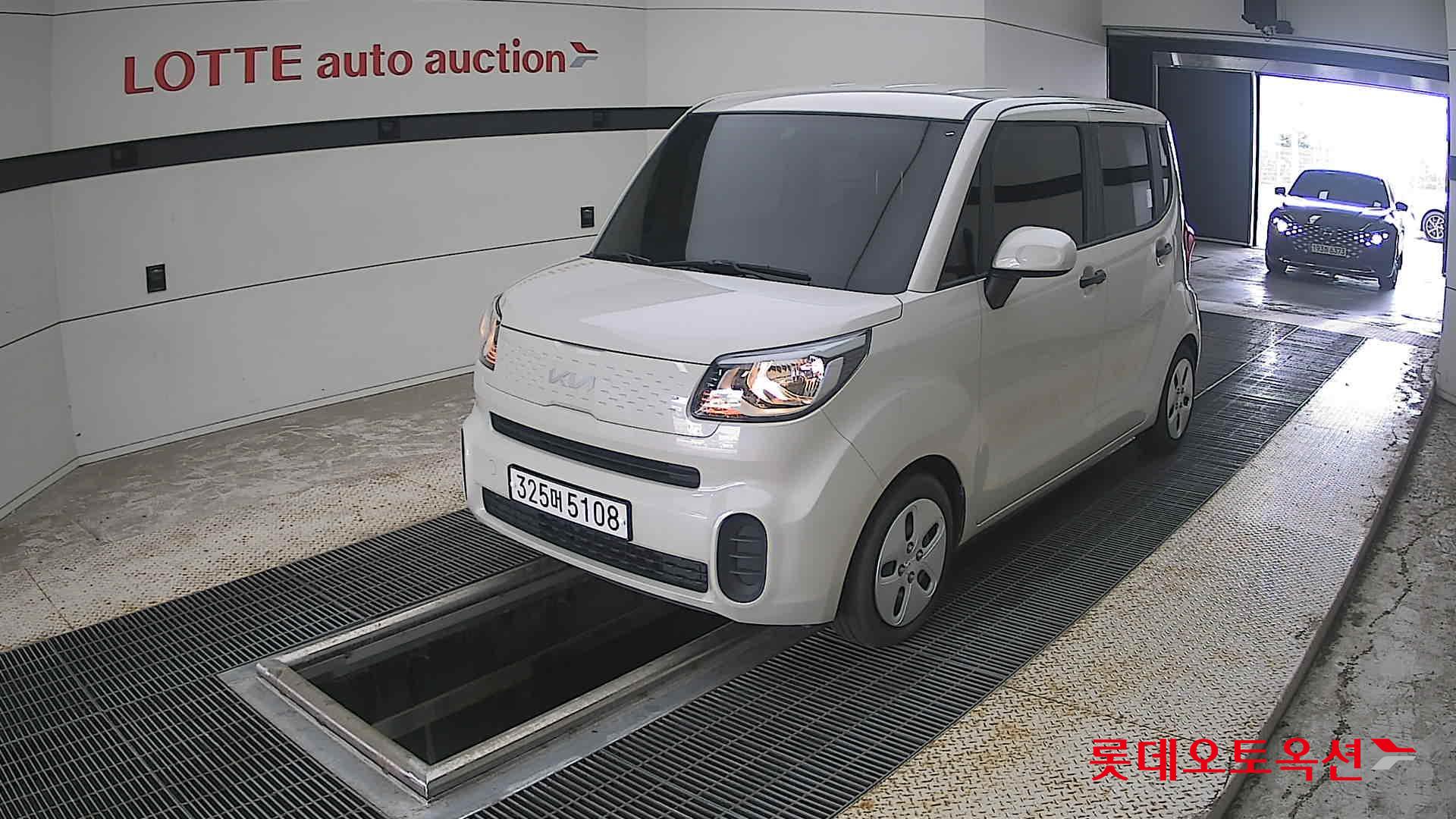 2022 - kia ray