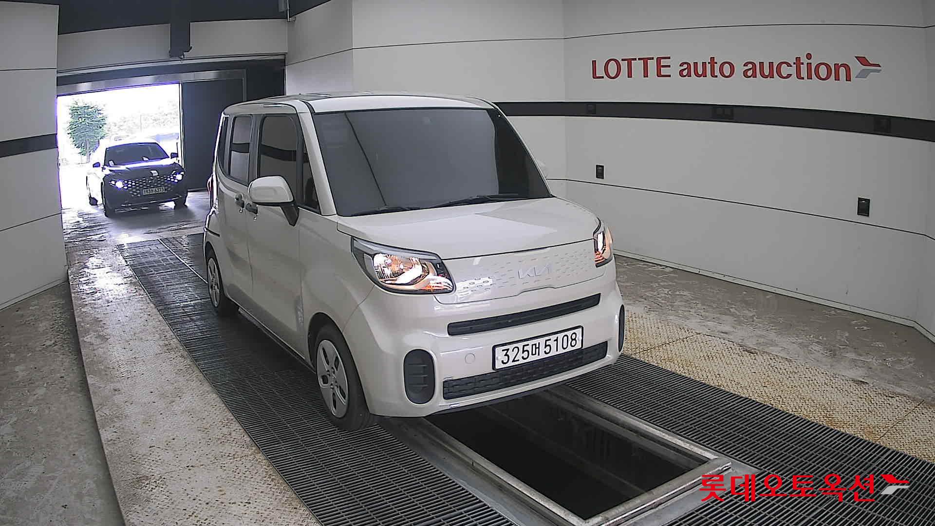 2022 - kia ray