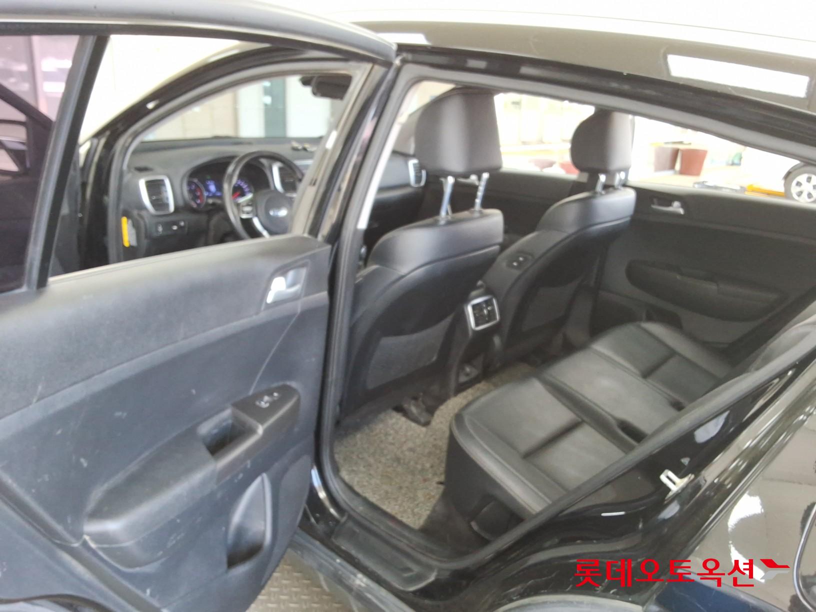 Kia Sportage - 36