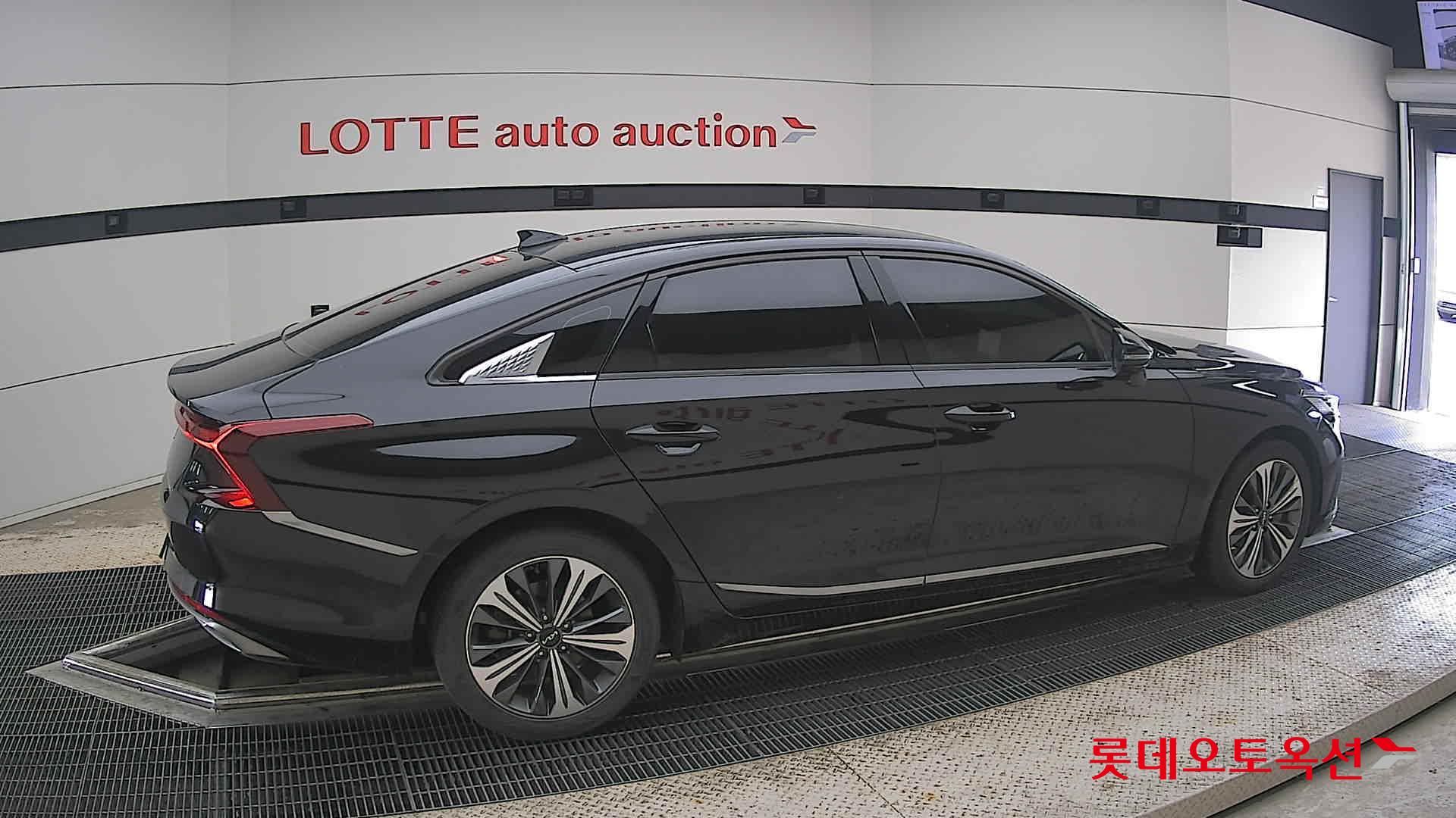 2023 - kia k8