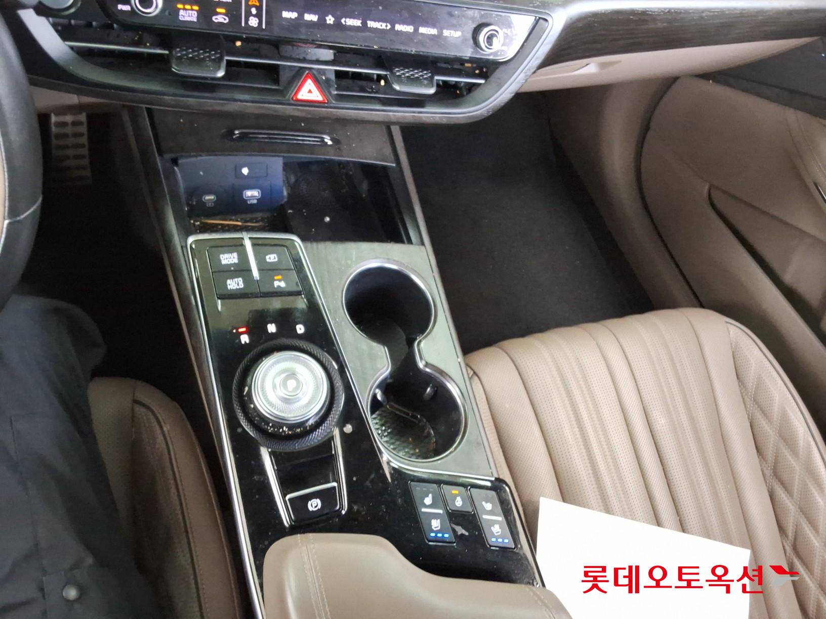 2023 - kia k8