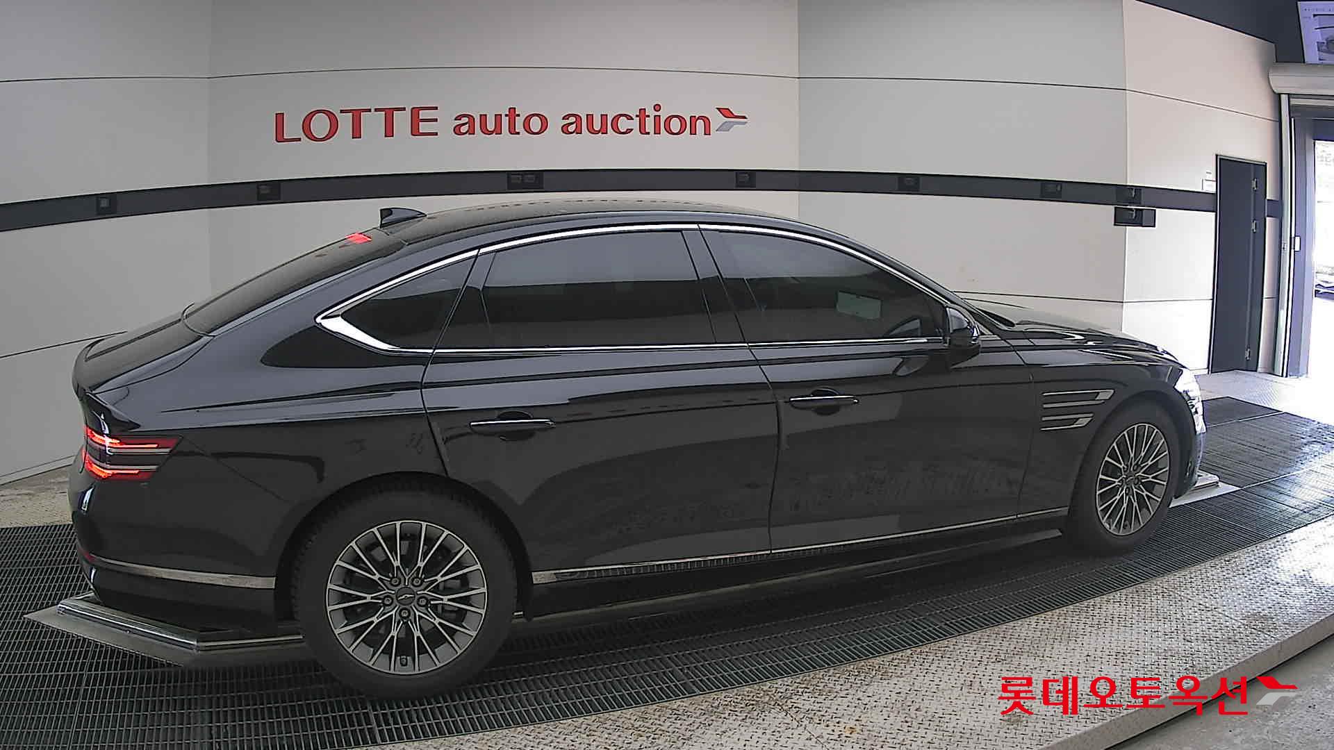 Genesis G80 - 20