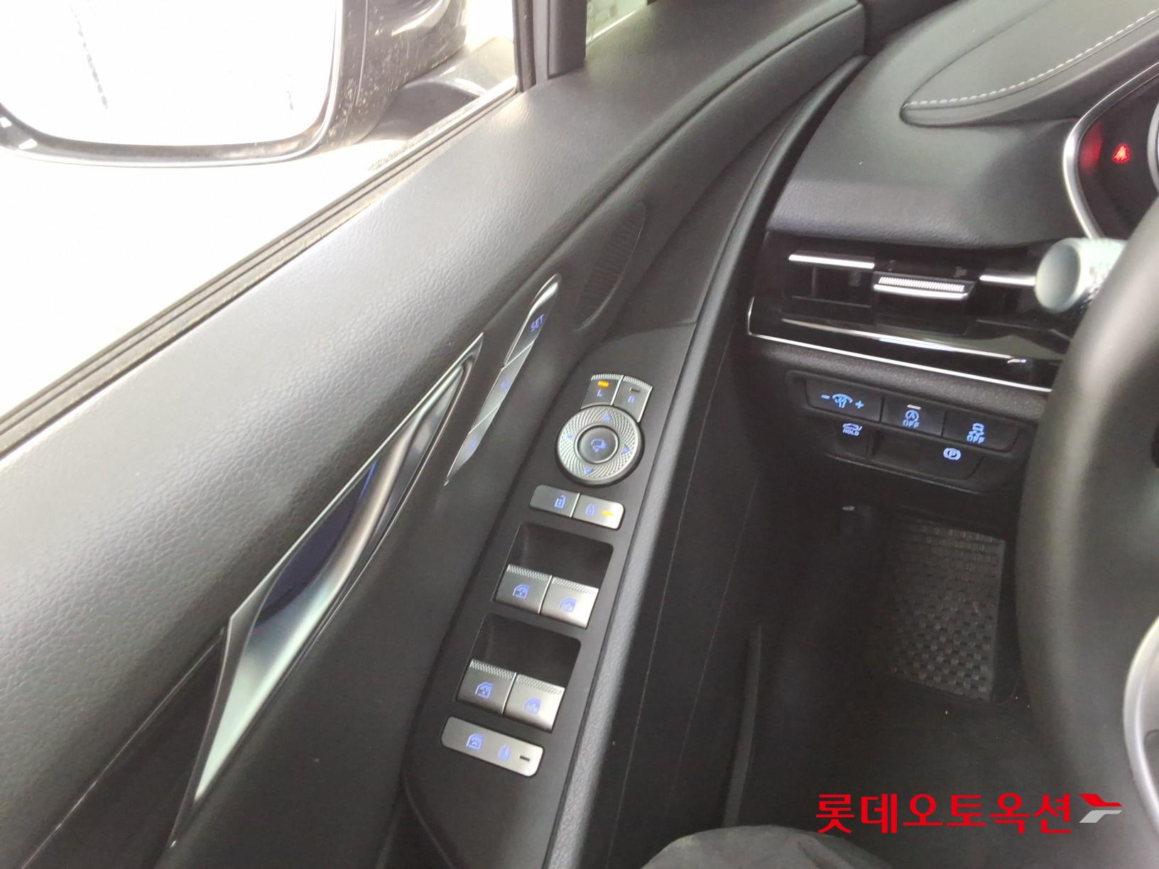 Genesis G80 - 29