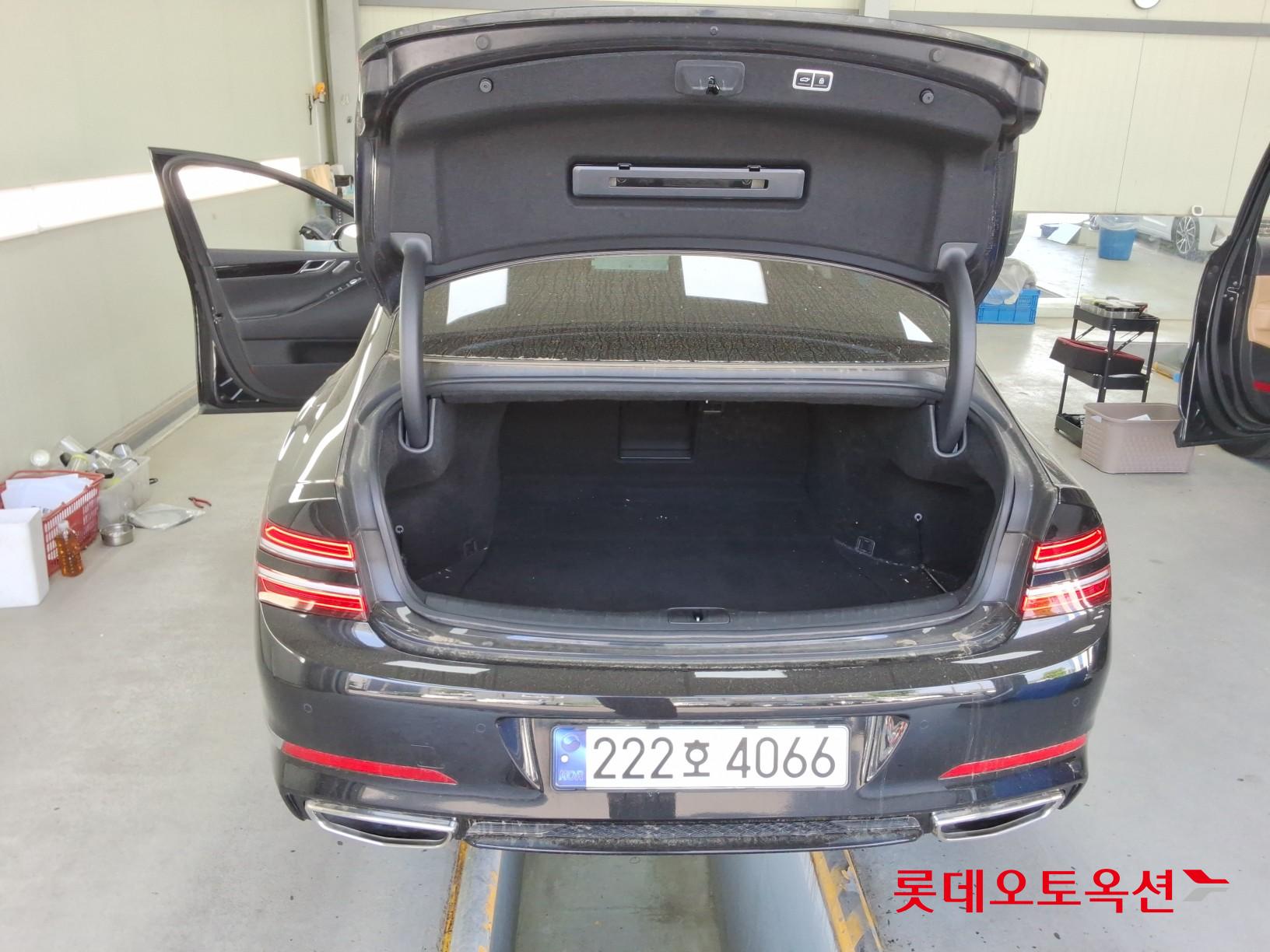 Genesis G80 - 9