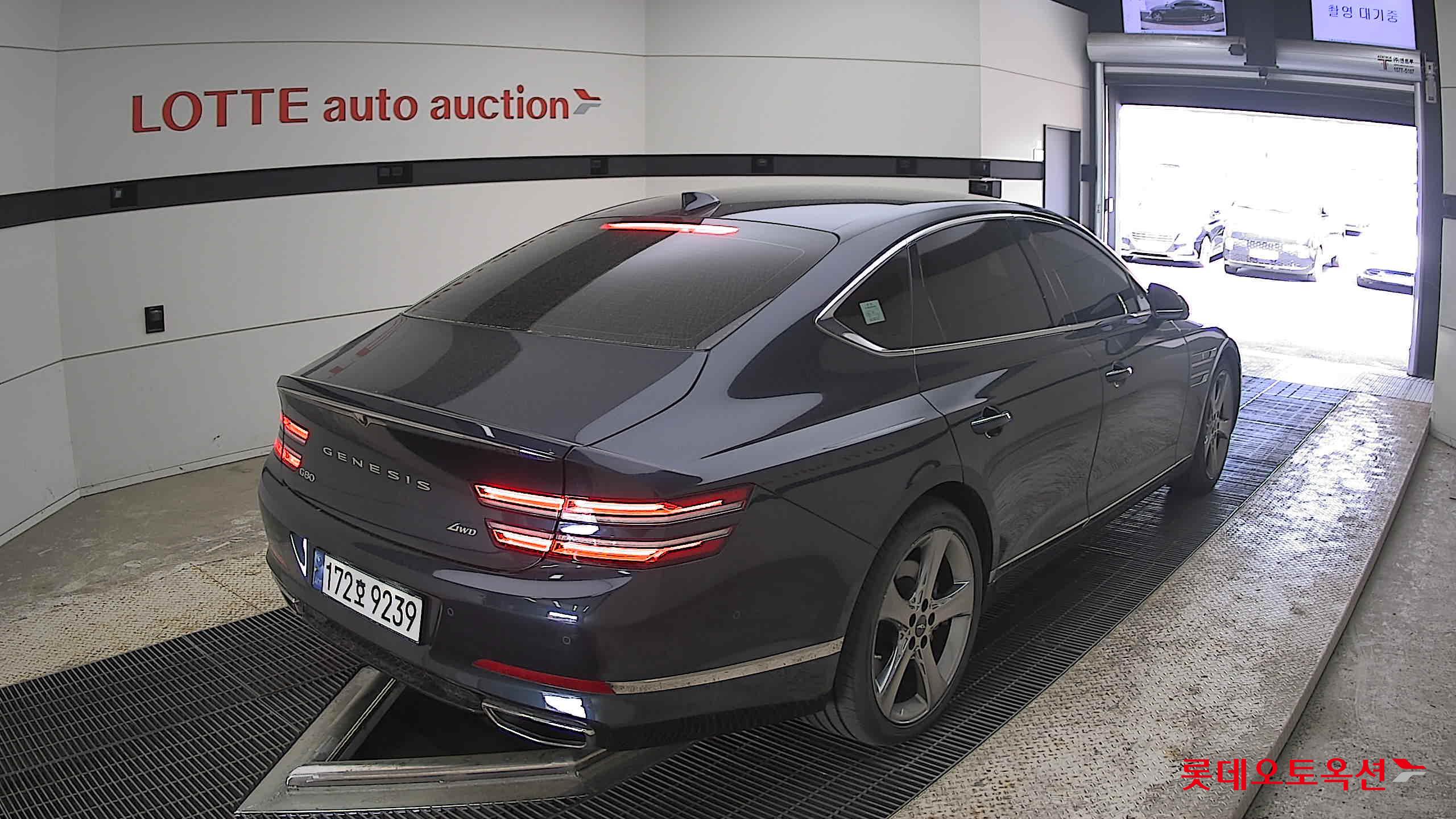 Genesis G80 - 5