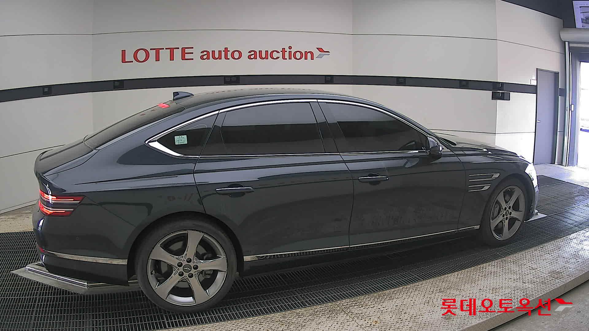 Genesis G80 - 20