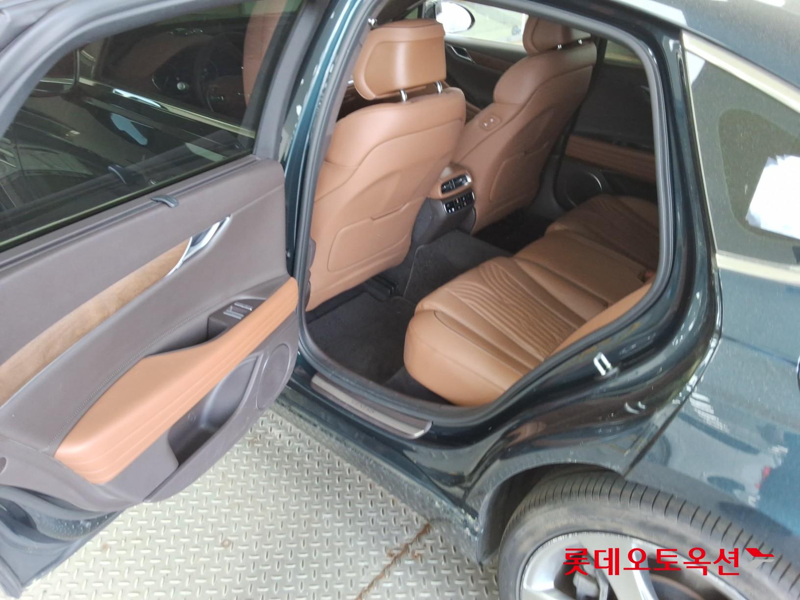 Genesis G80 - 37