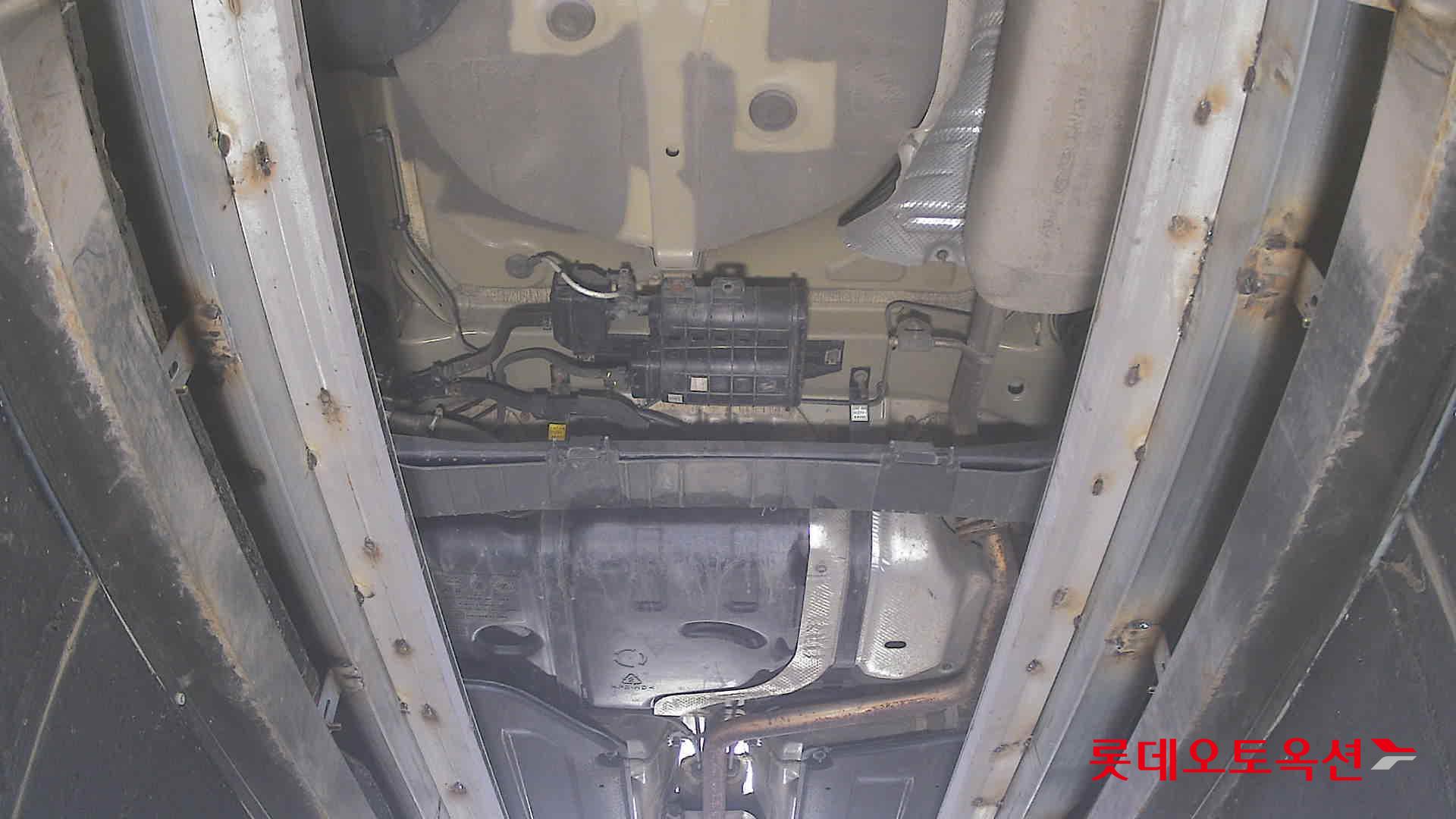 Hyundai Elantra 2022 - Image 2