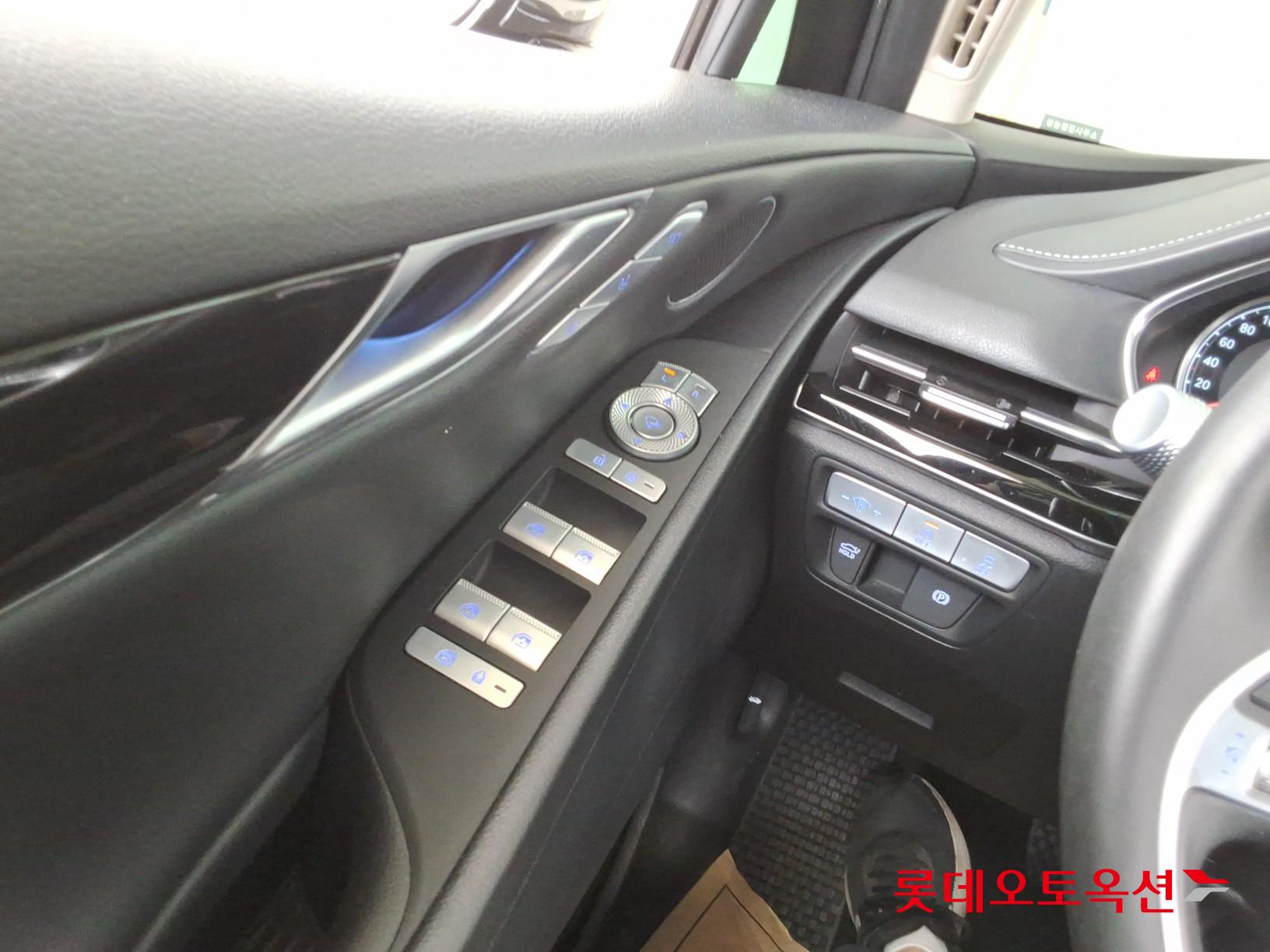 2023 - genesis g80