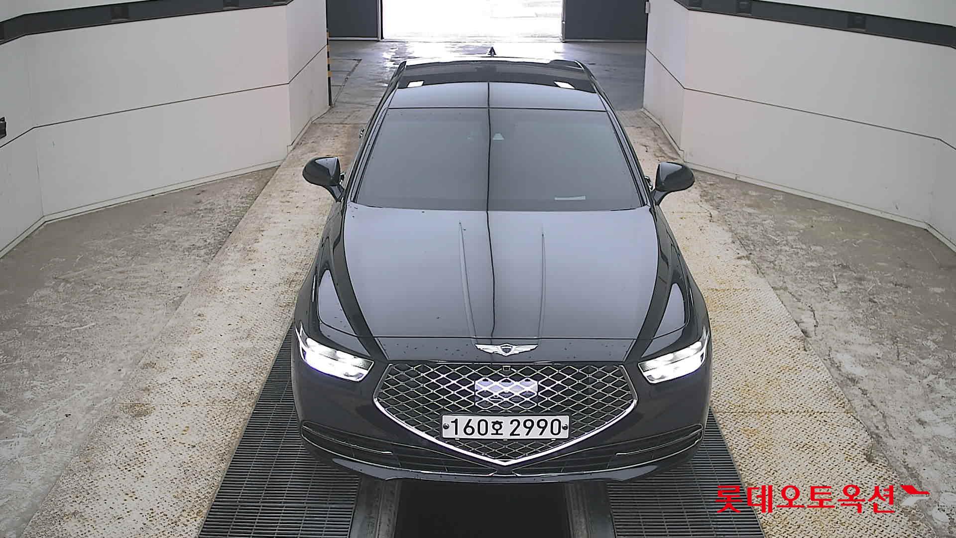 GENESIS G90 (G)