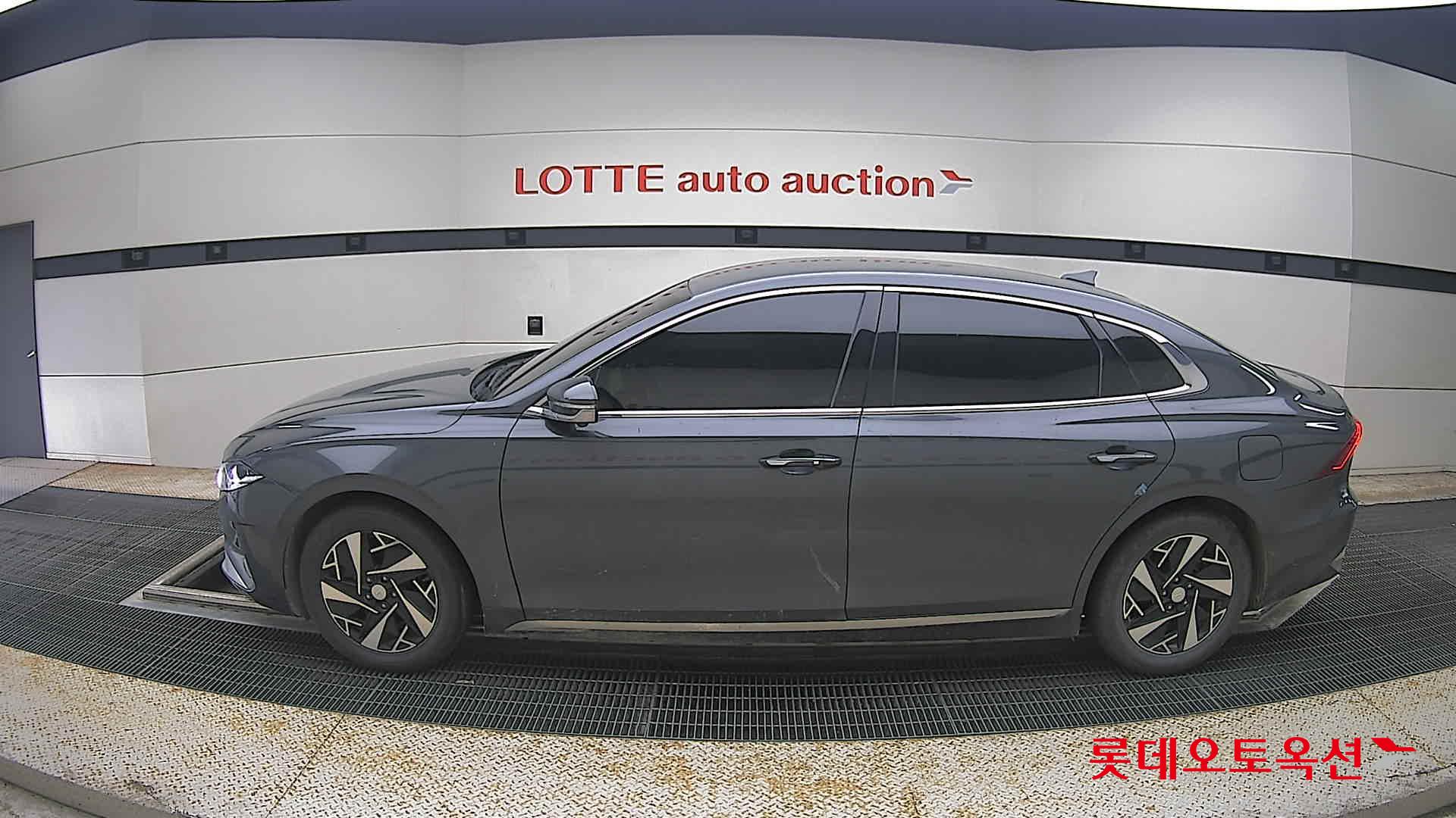 2022 - hyundai grandeur