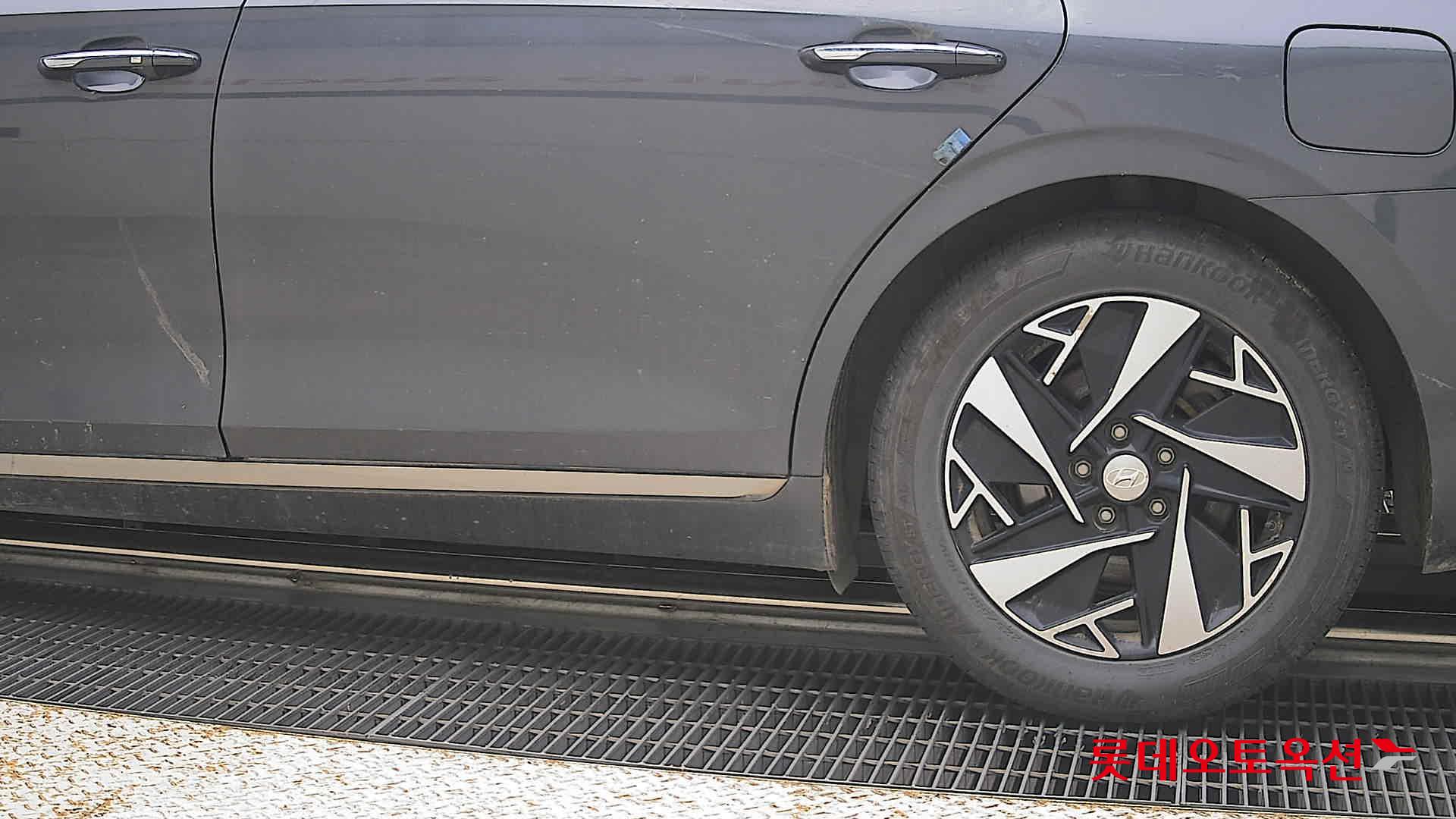 2022 - hyundai grandeur