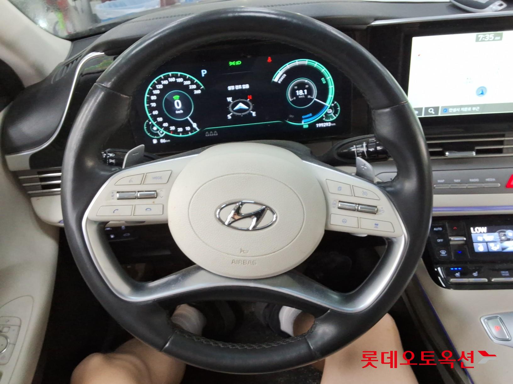 2022 - hyundai grandeur