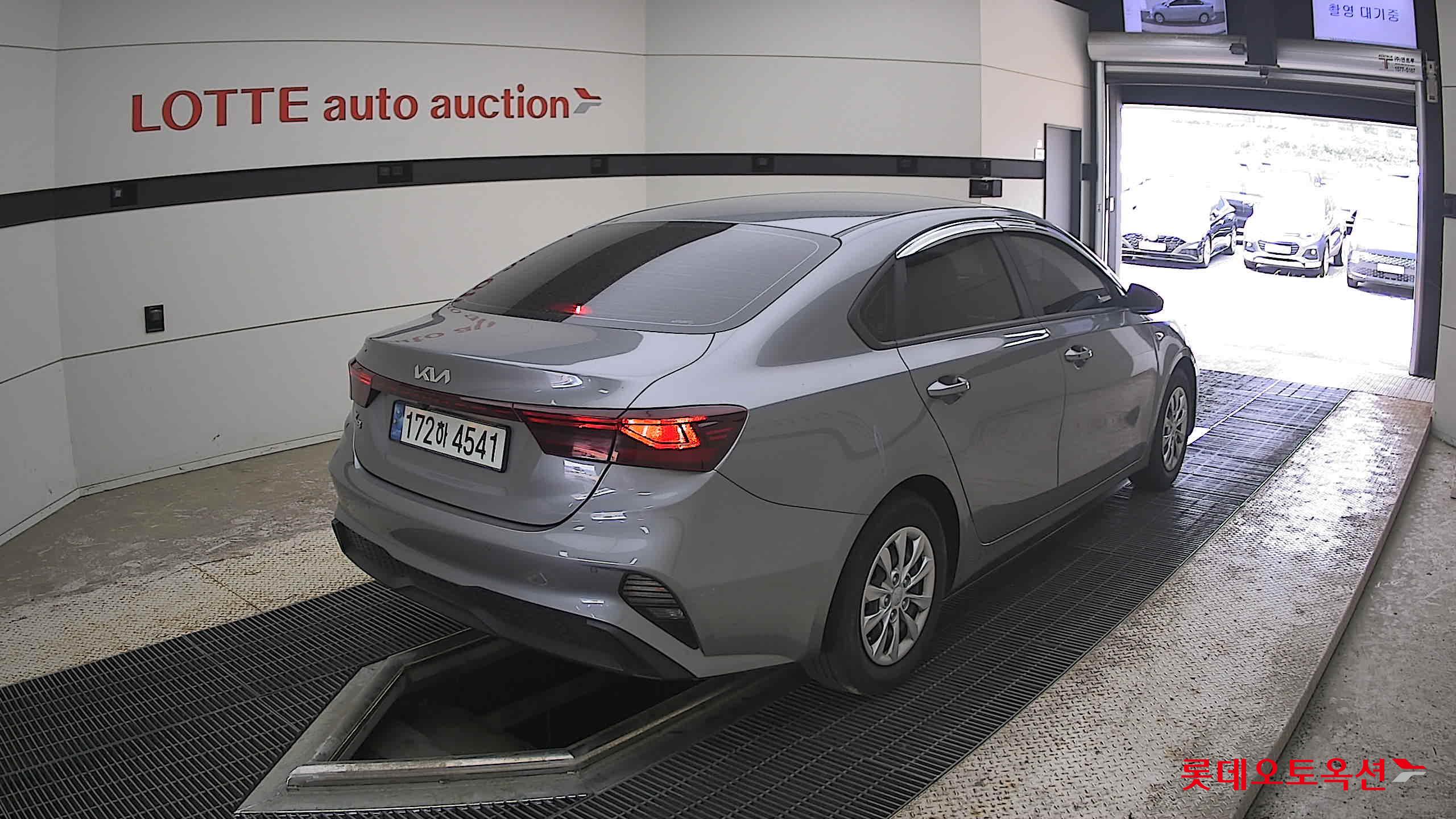 2022 - kia k3