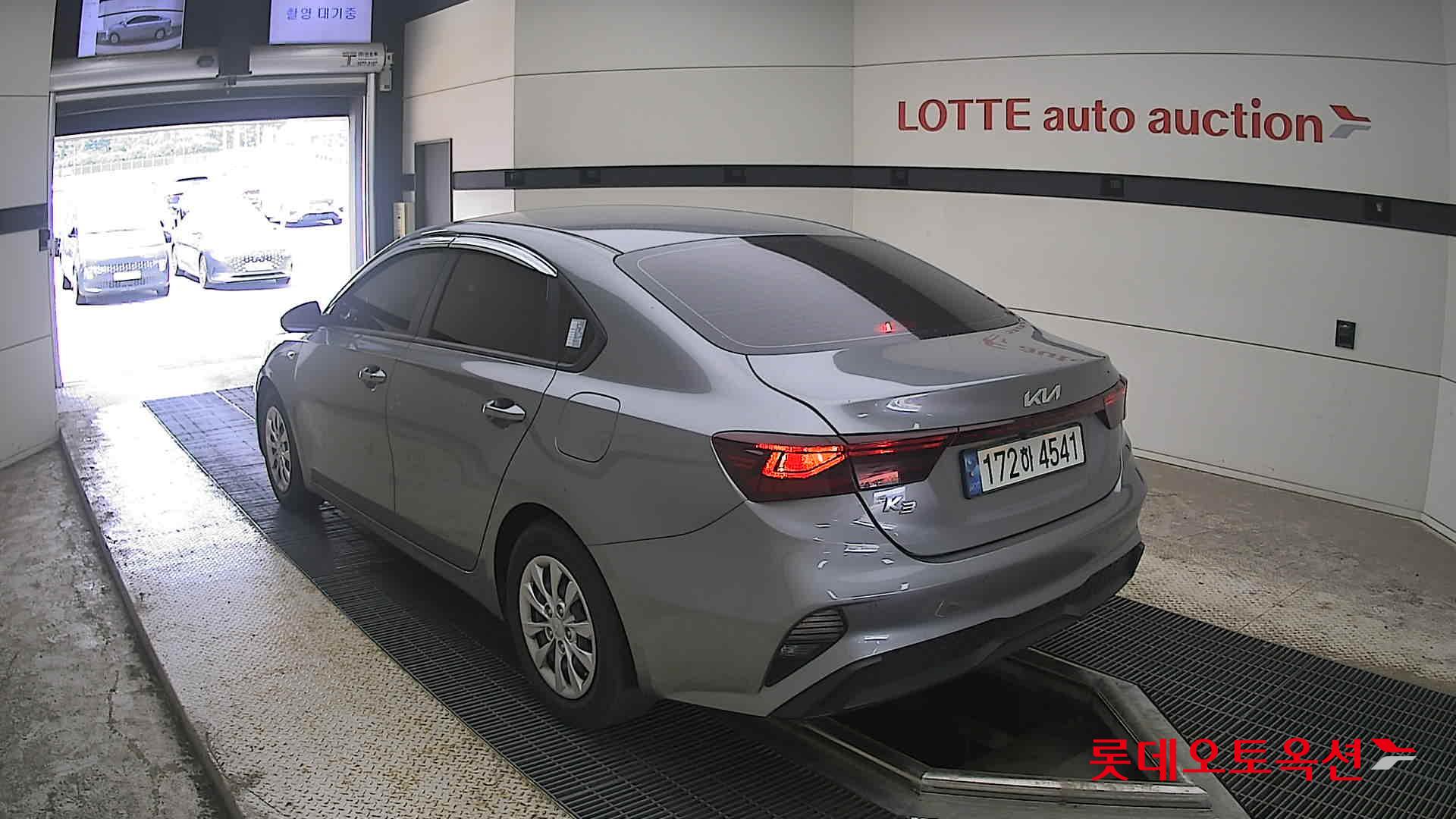 2022 - kia k3